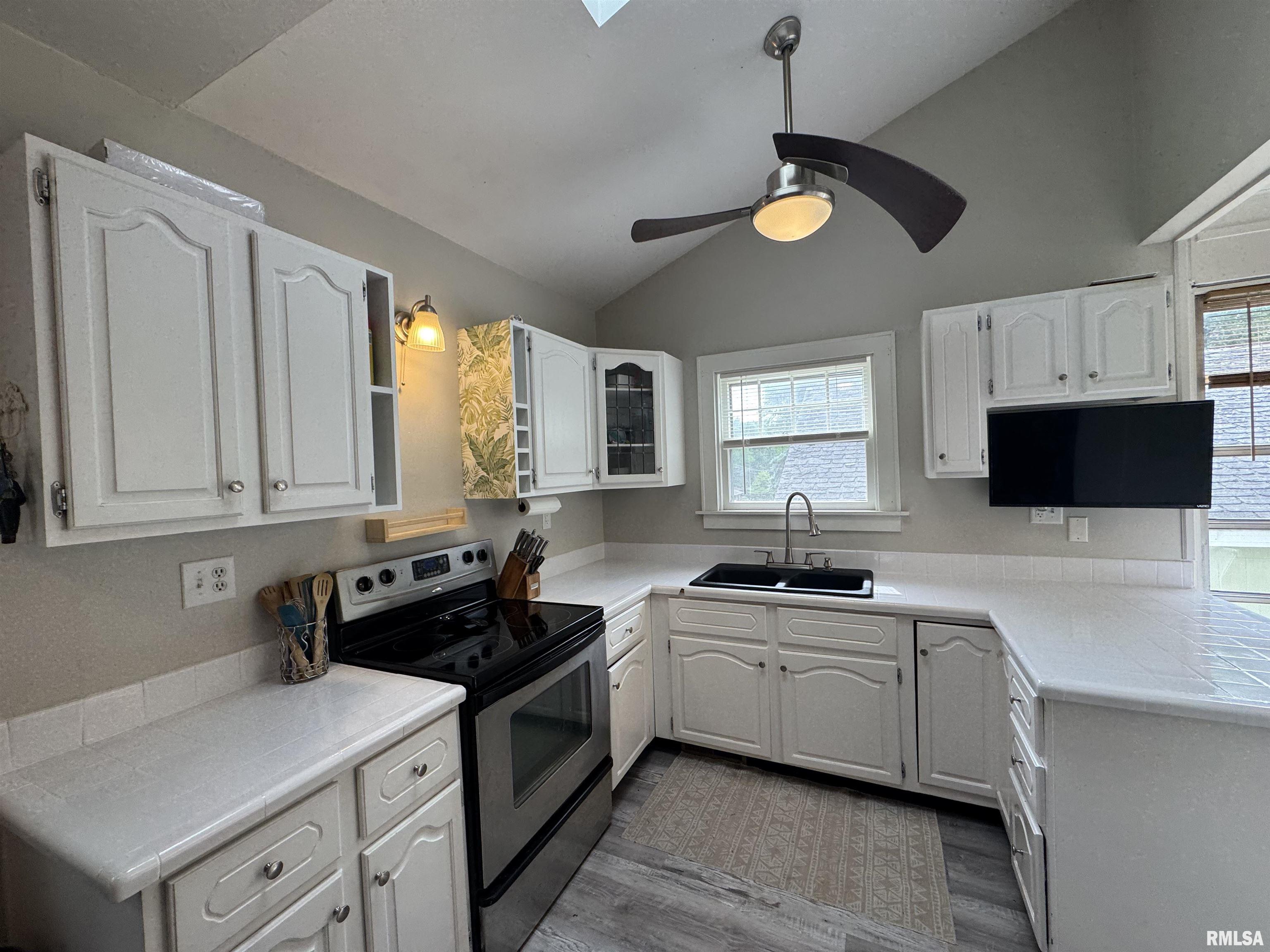 2139 10th Street, East Moline, Illinois image 18