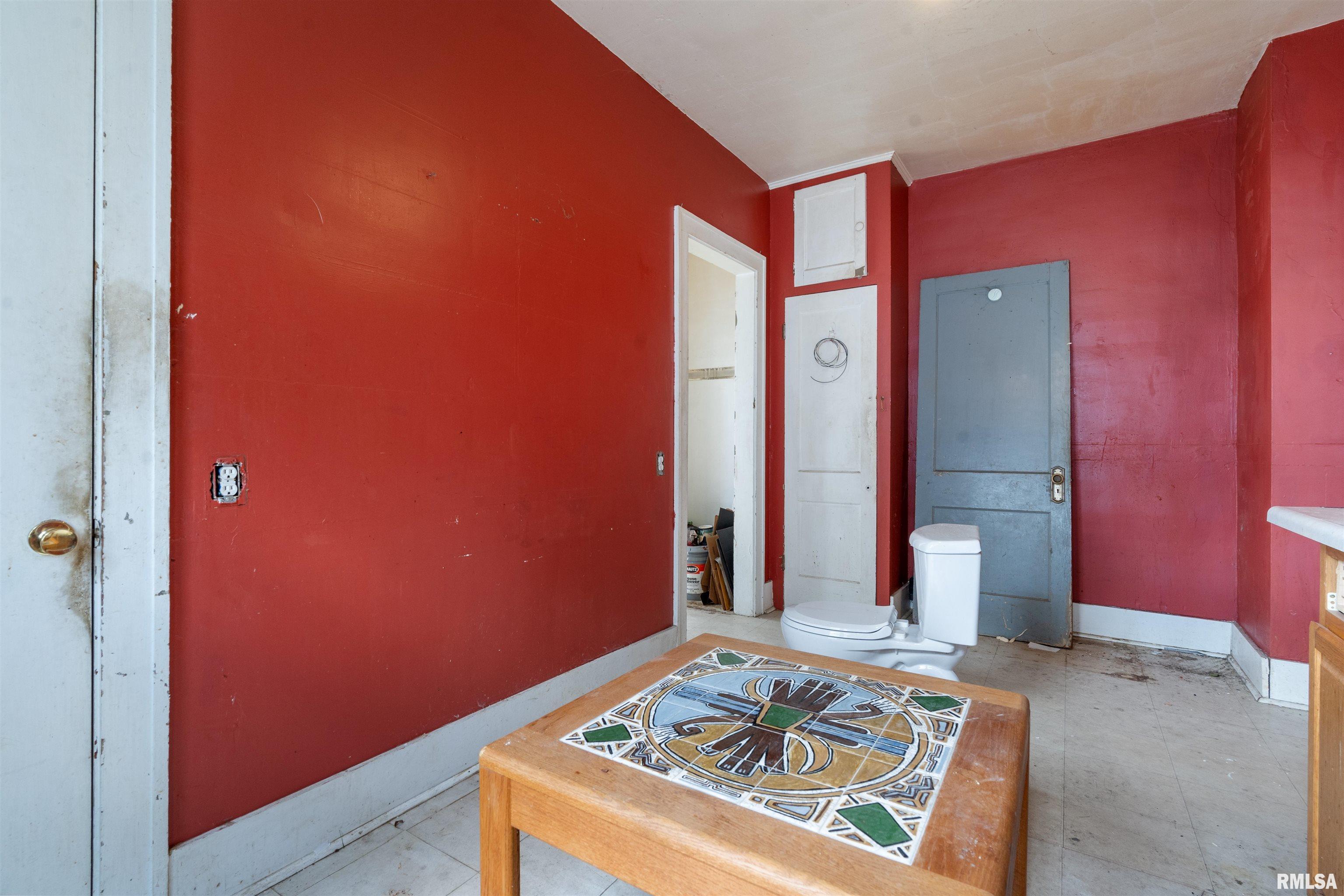 2826 Arlington Avenue, Davenport, Iowa image 16