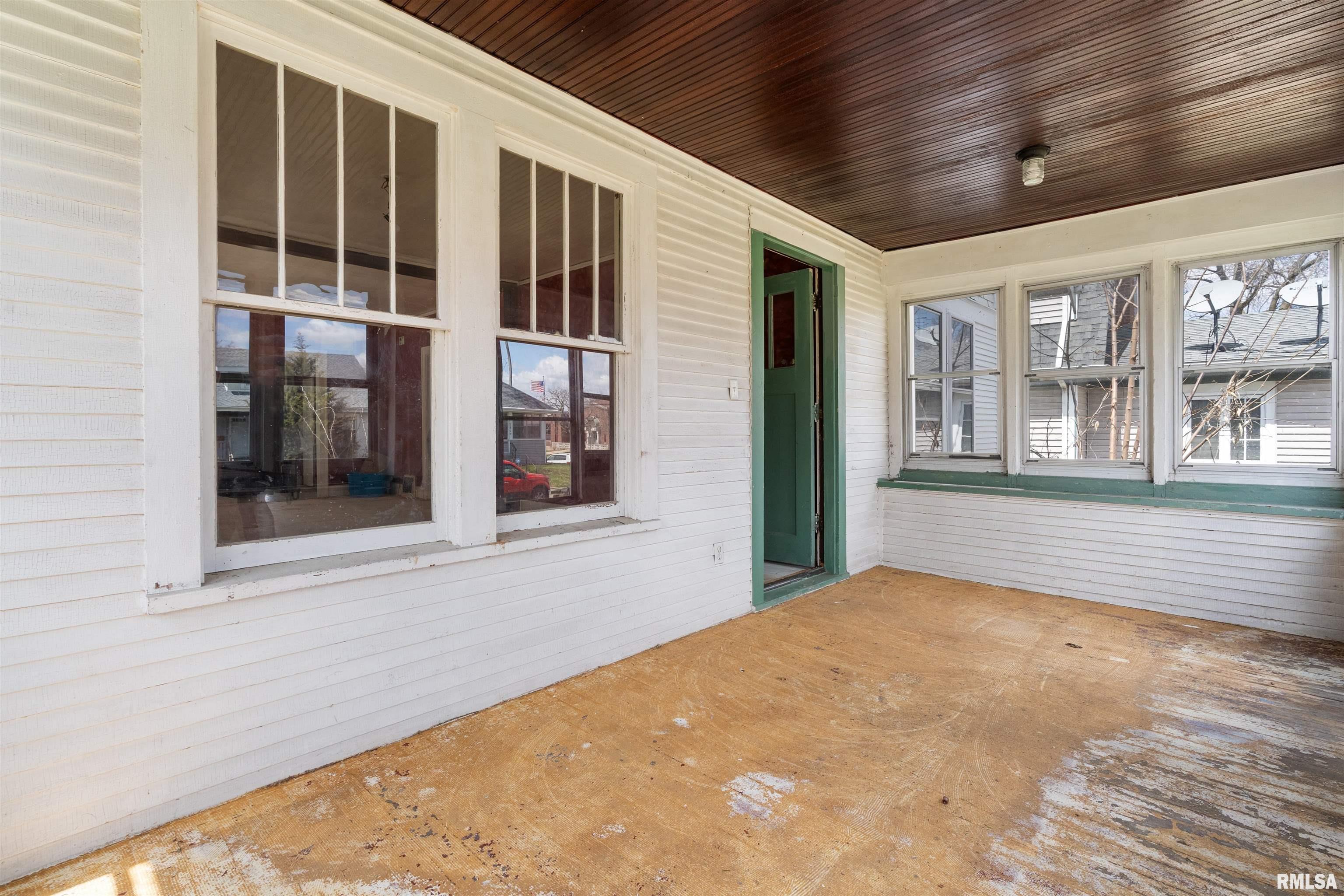 2826 Arlington Avenue, Davenport, Iowa image 4