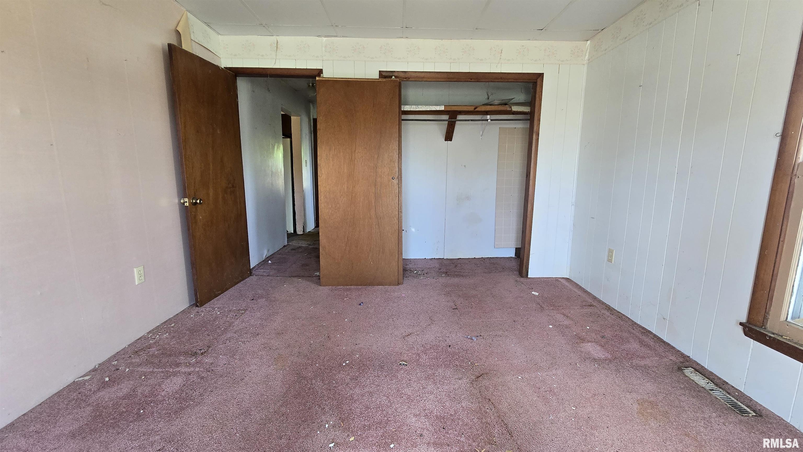 609 N Locust Street, Sesser, Illinois image 21