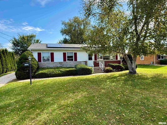 1601 JEFFERSON ST, GALESBURG, IL 61401 - Image c1b9e781e100d877babebfa8509cce64/747953736