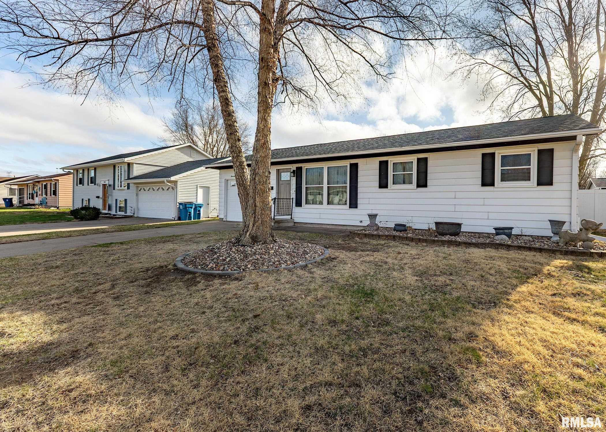1446 18th Avenue, Camanche, Iowa image 2