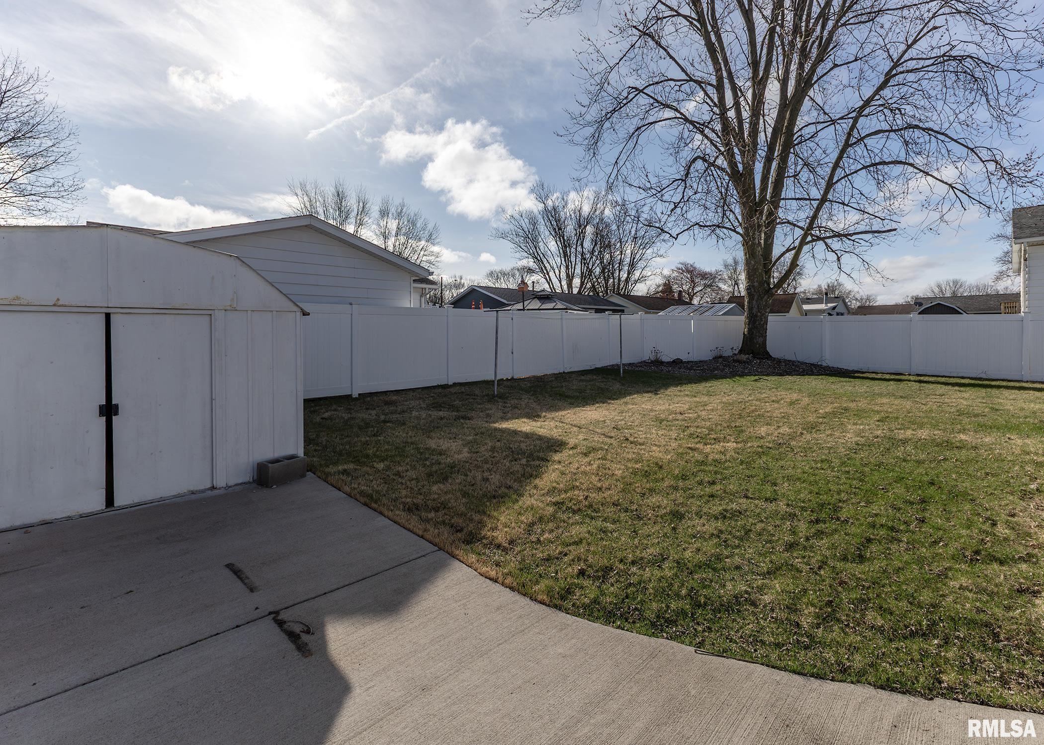 1446 18th Avenue, Camanche, Iowa image 32