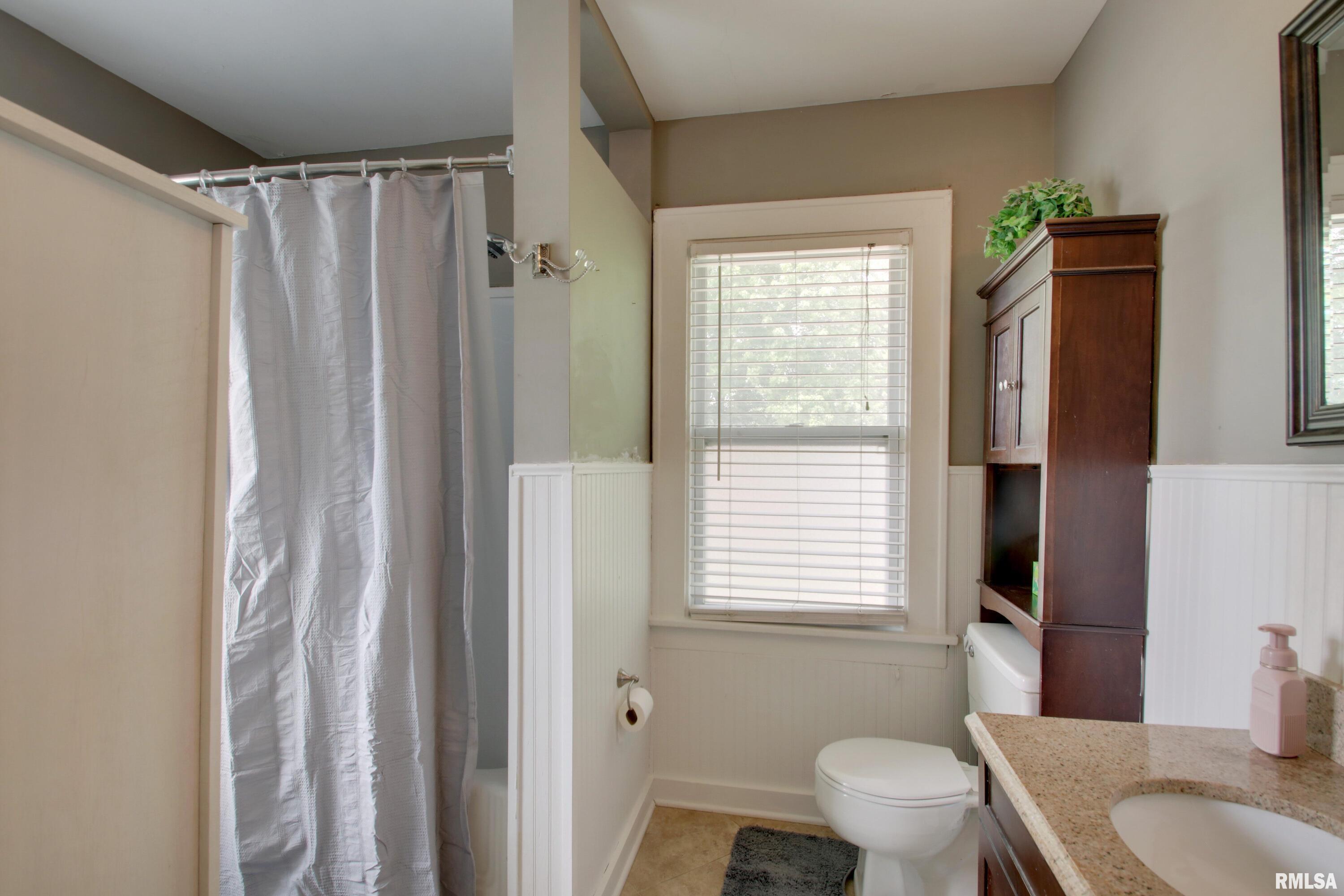 806 S 24th Street, Quincy, Illinois image 15