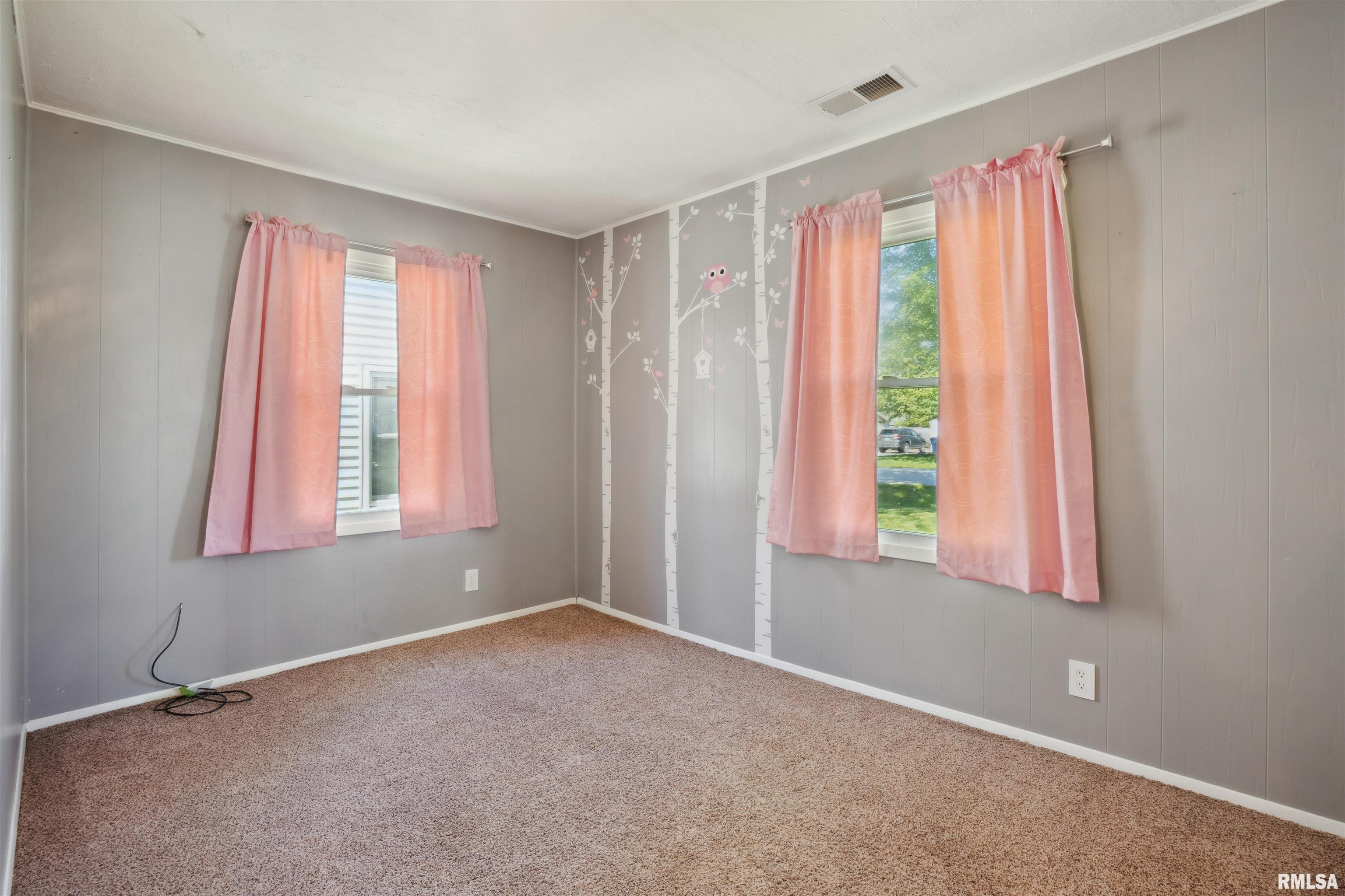 140 W 2nd Street, Coal Valley, Illinois image 4