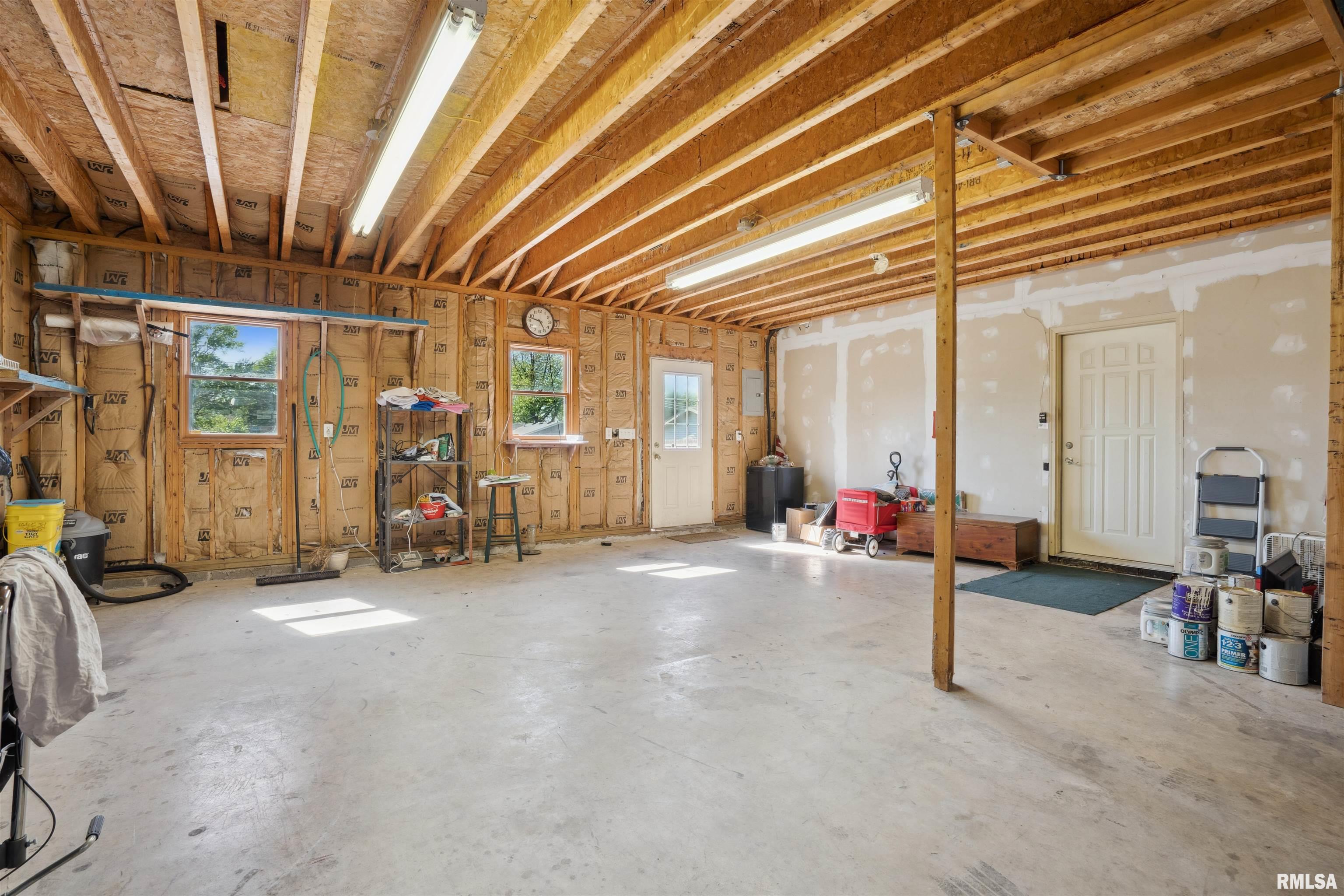 140 W 2nd Street, Coal Valley, Illinois image 12