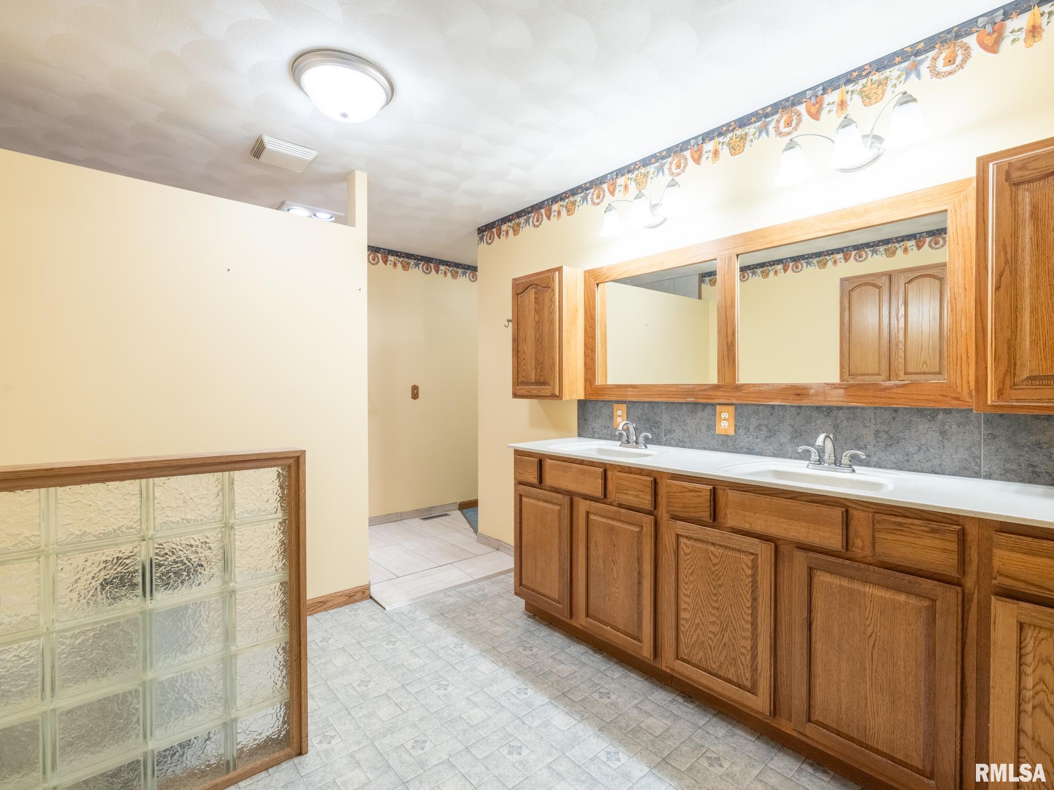 26620 Schuck Road, Washington, Illinois image 28