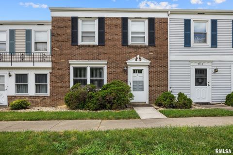 Condo For Sale - 3516 W Richwoods Boulevard<br/> Peoria County, Peoria, IL 61604