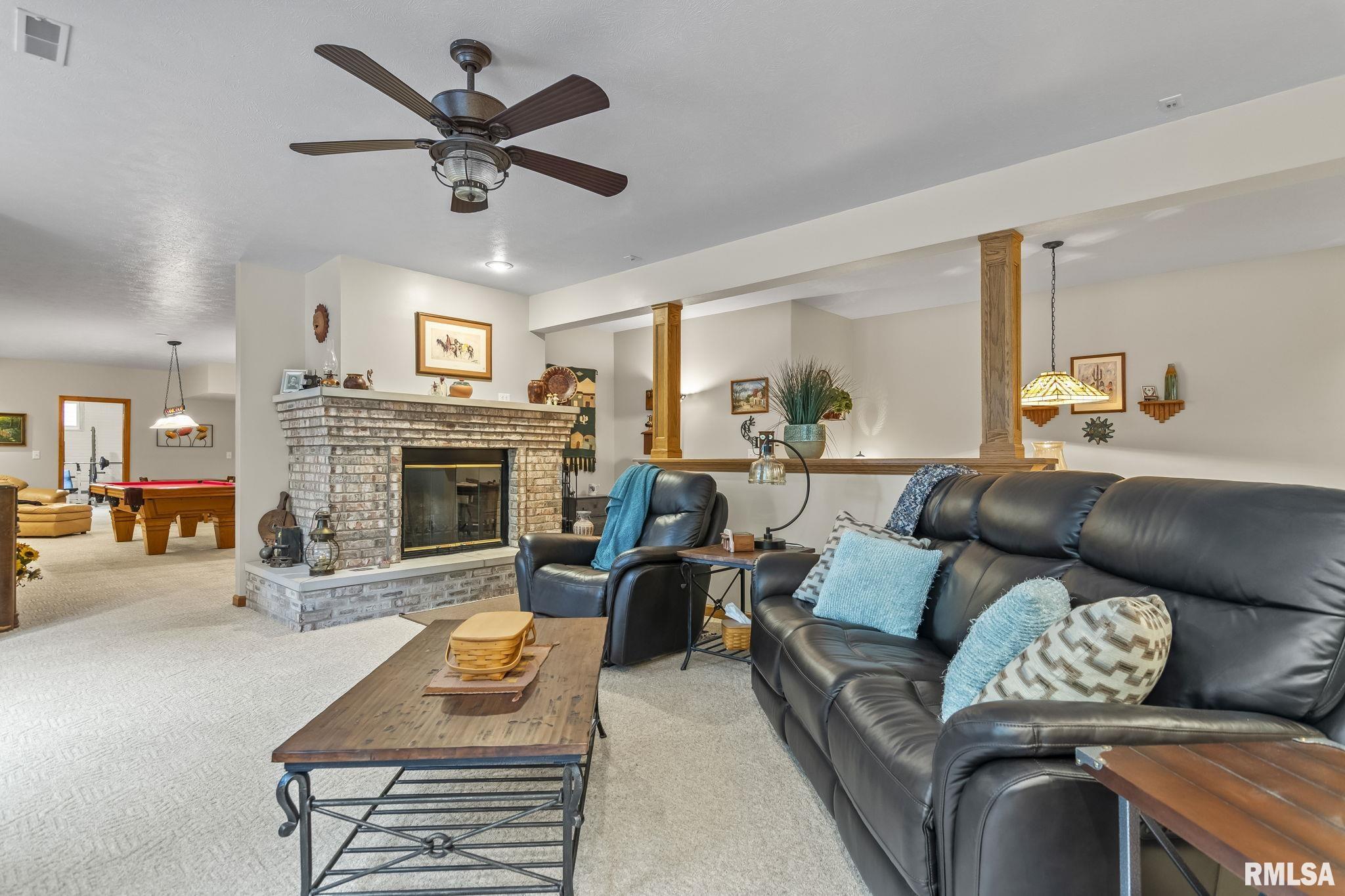 1315 Hawthorne Chase, Sherman, Illinois image 43