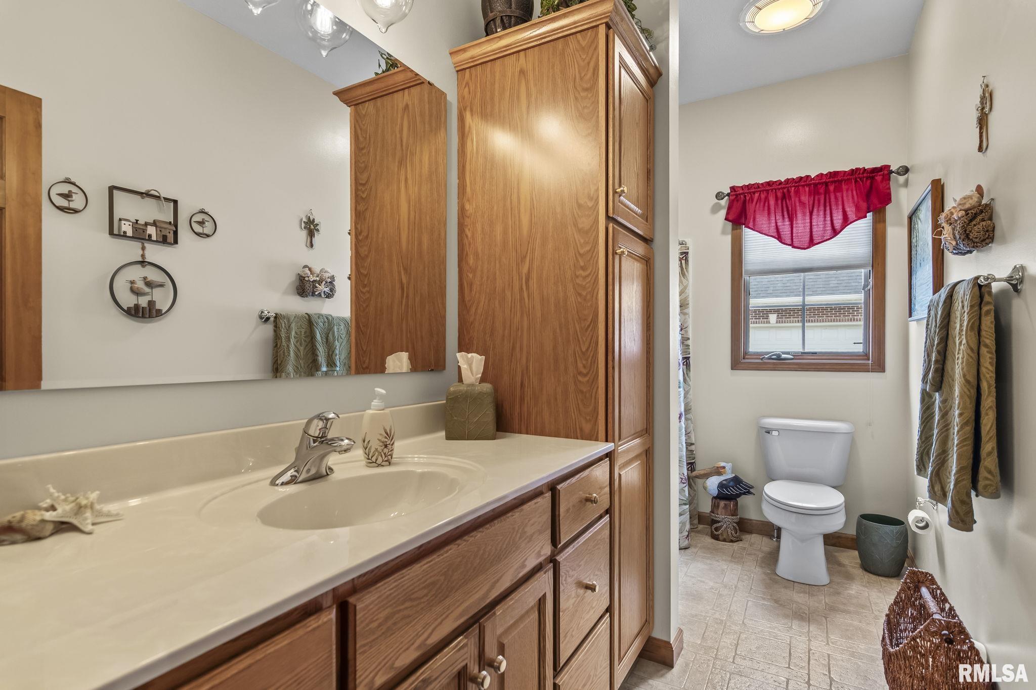 1315 Hawthorne Chase, Sherman, Illinois image 31