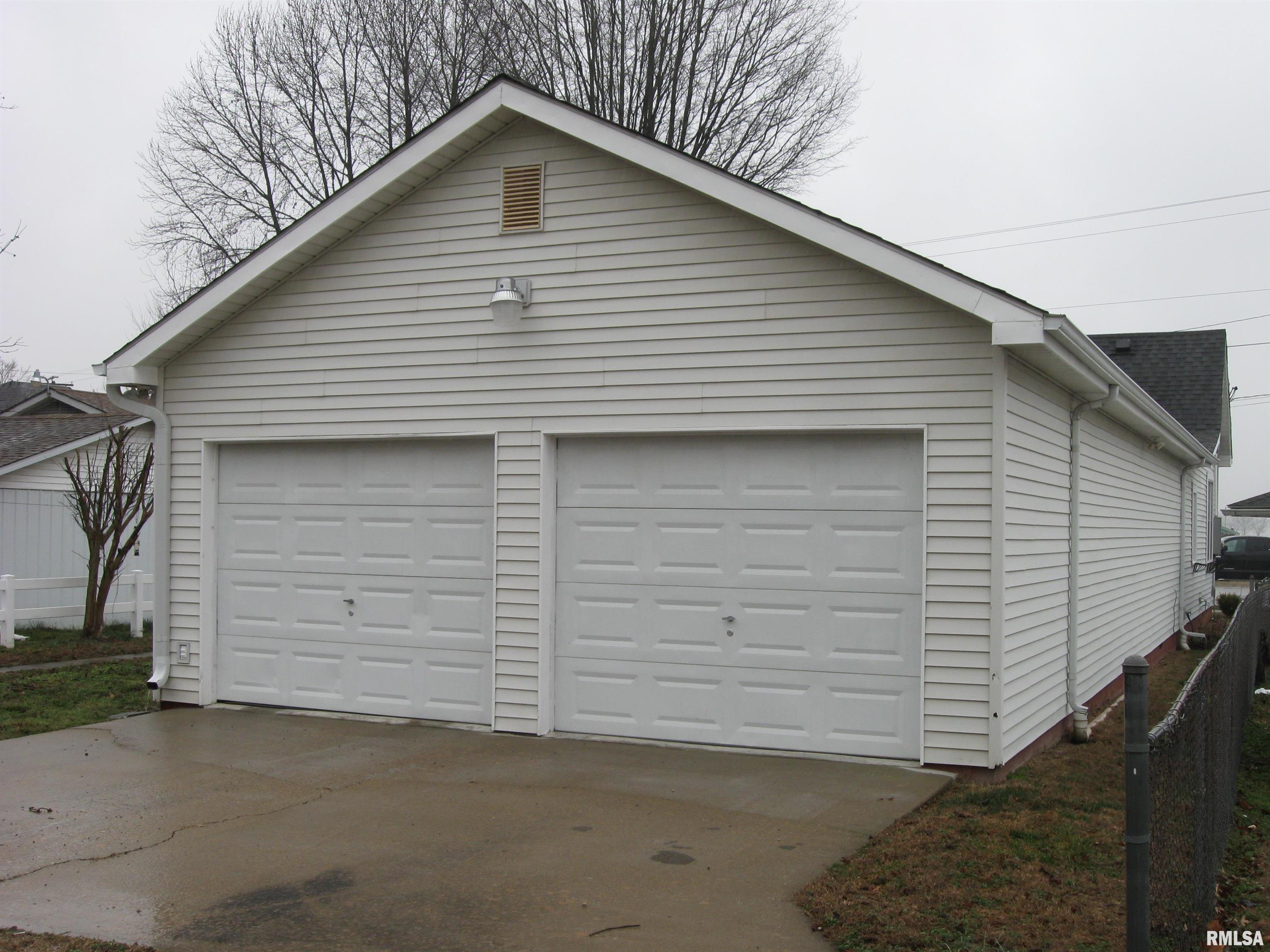 22483 Railroad Street, Olive Branch, Illinois image 30