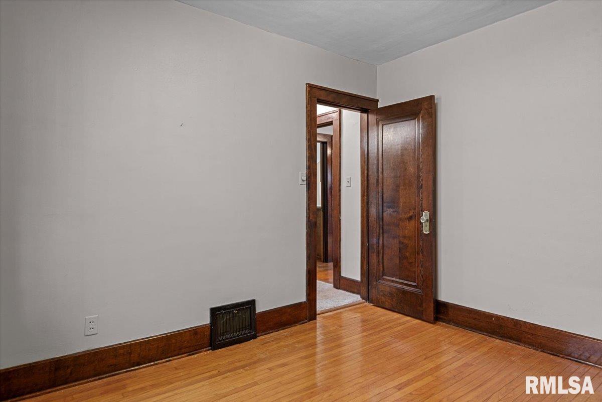 1520 S Douglas Avenue, Springfield, Illinois image 20