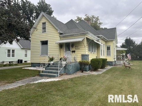 Homes For Sale - 912 N Prairie Street<br/> Jacksonville, IL 62650