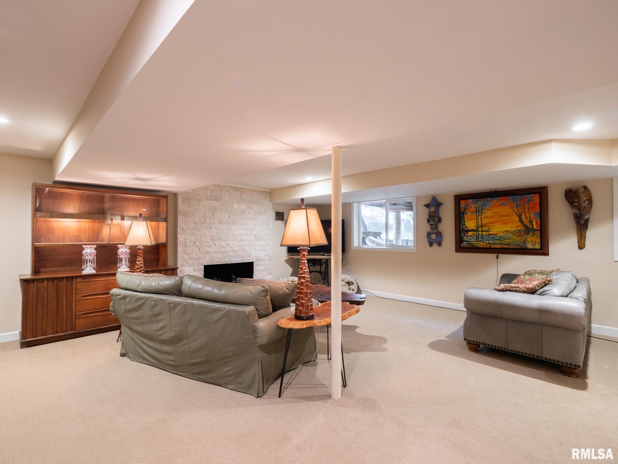 10901 N Sleepy Hollow Road, Peoria, Illinois image 48