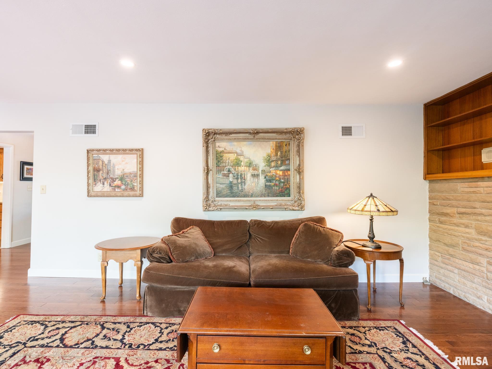 10901 N Sleepy Hollow Road, Peoria, Illinois image 12