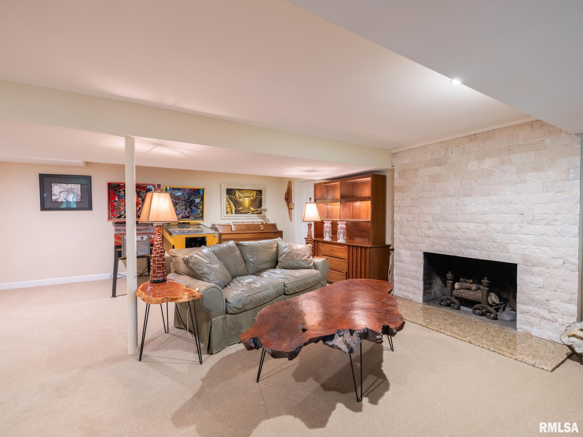 10901 N Sleepy Hollow Road, Peoria, Illinois image 49