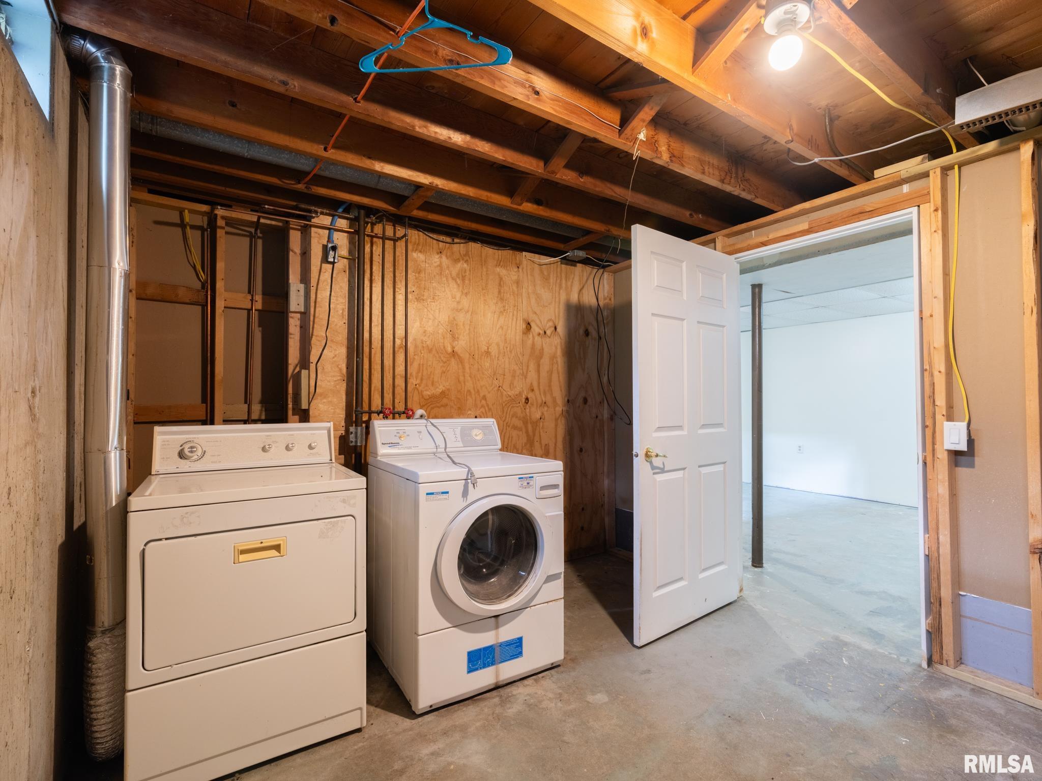 1703 Memorial Drive, Pekin, Illinois image 31