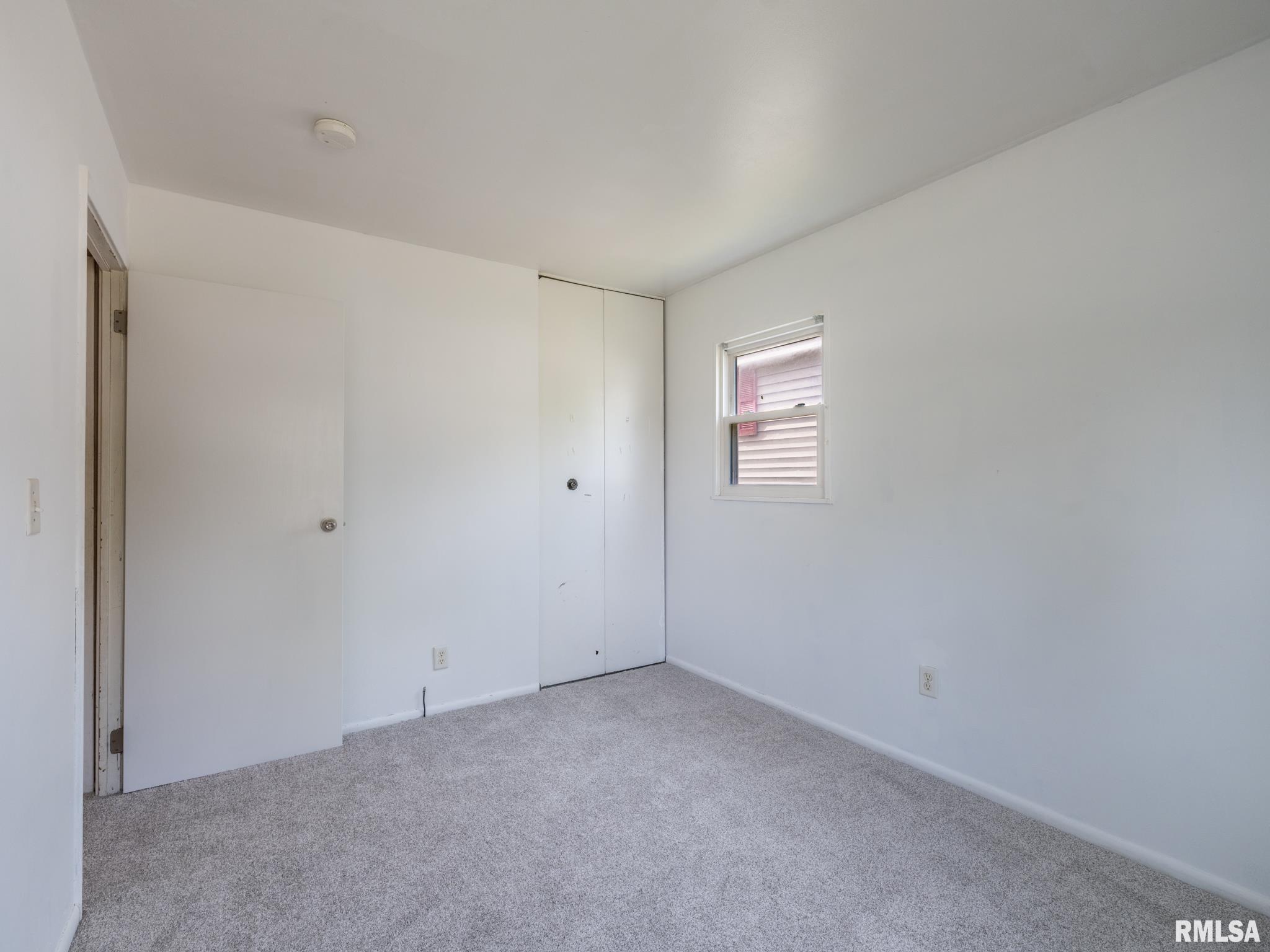 1703 Memorial Drive, Pekin, Illinois image 24