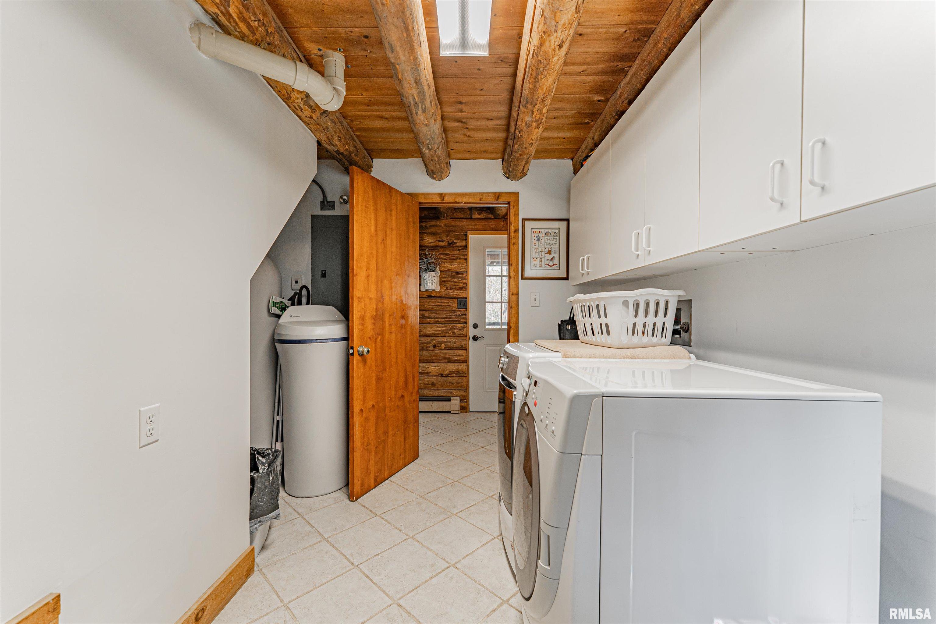310 1171st Street, Middletown, Illinois image 17
