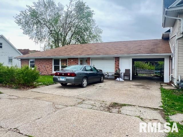 108 Jackson Street, Abingdon, Illinois image 1