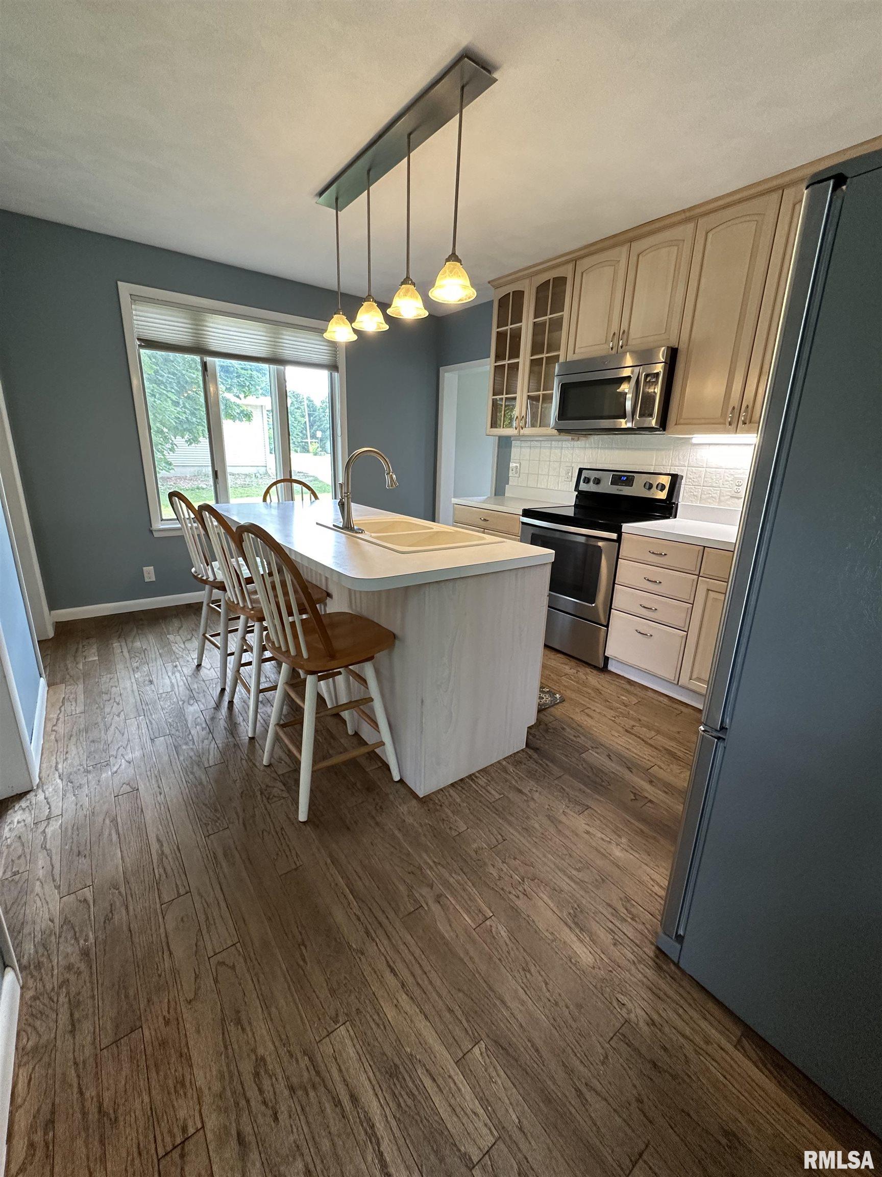322 E Vernon Street, Farmington, Illinois image 9