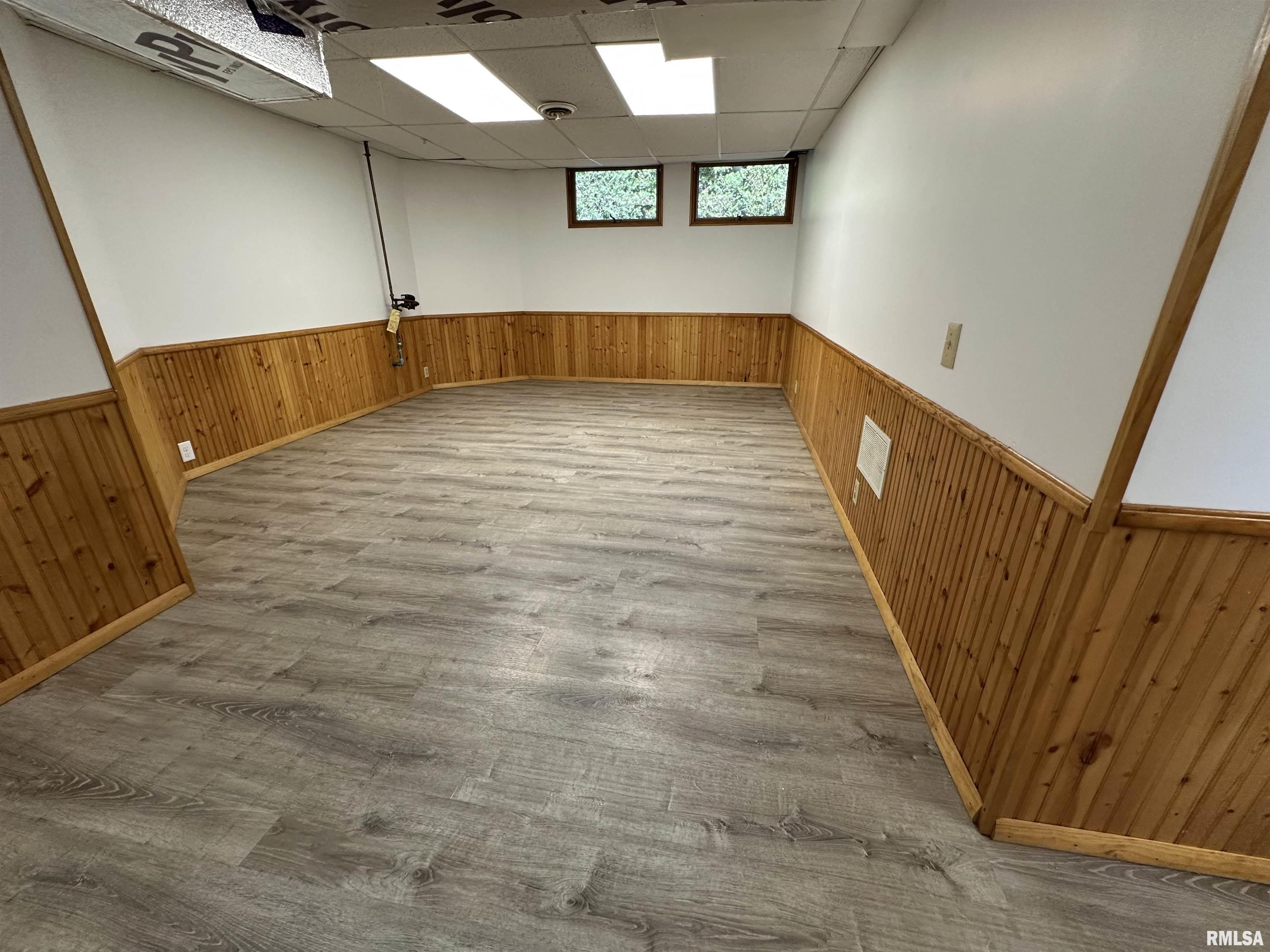 322 E Vernon Street, Farmington, Illinois image 22