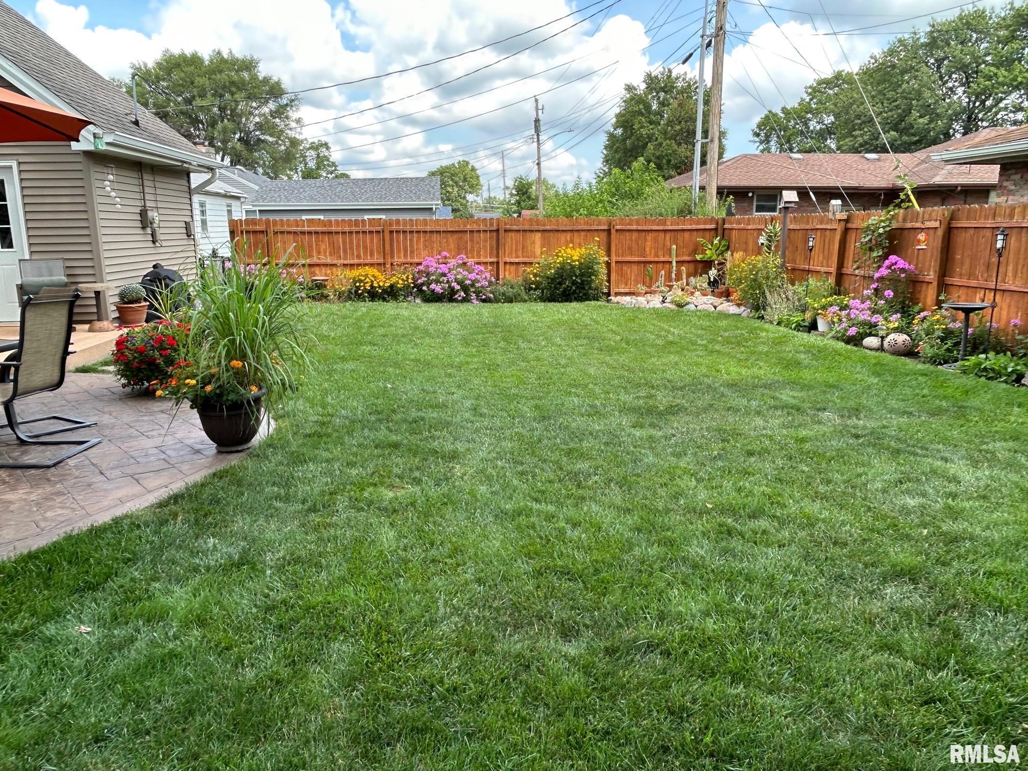 1402 N Capitol Street, Pekin, Illinois image 35
