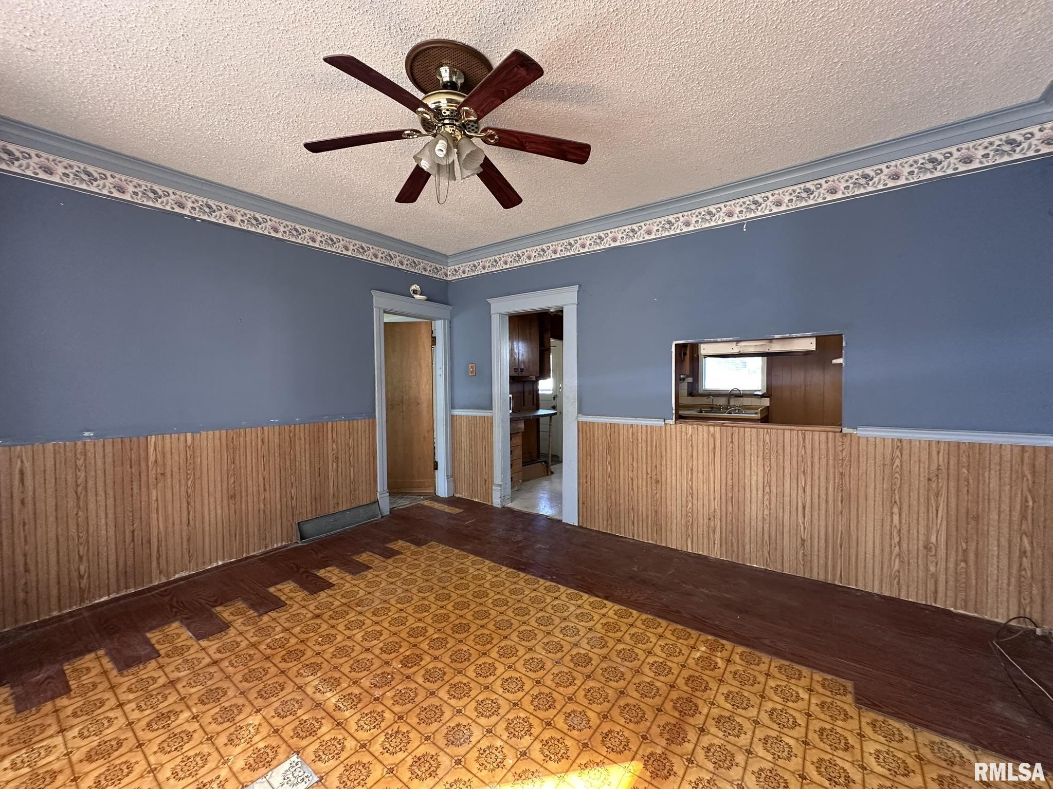 1232 N Cherry Street, Galesburg, Illinois image 12