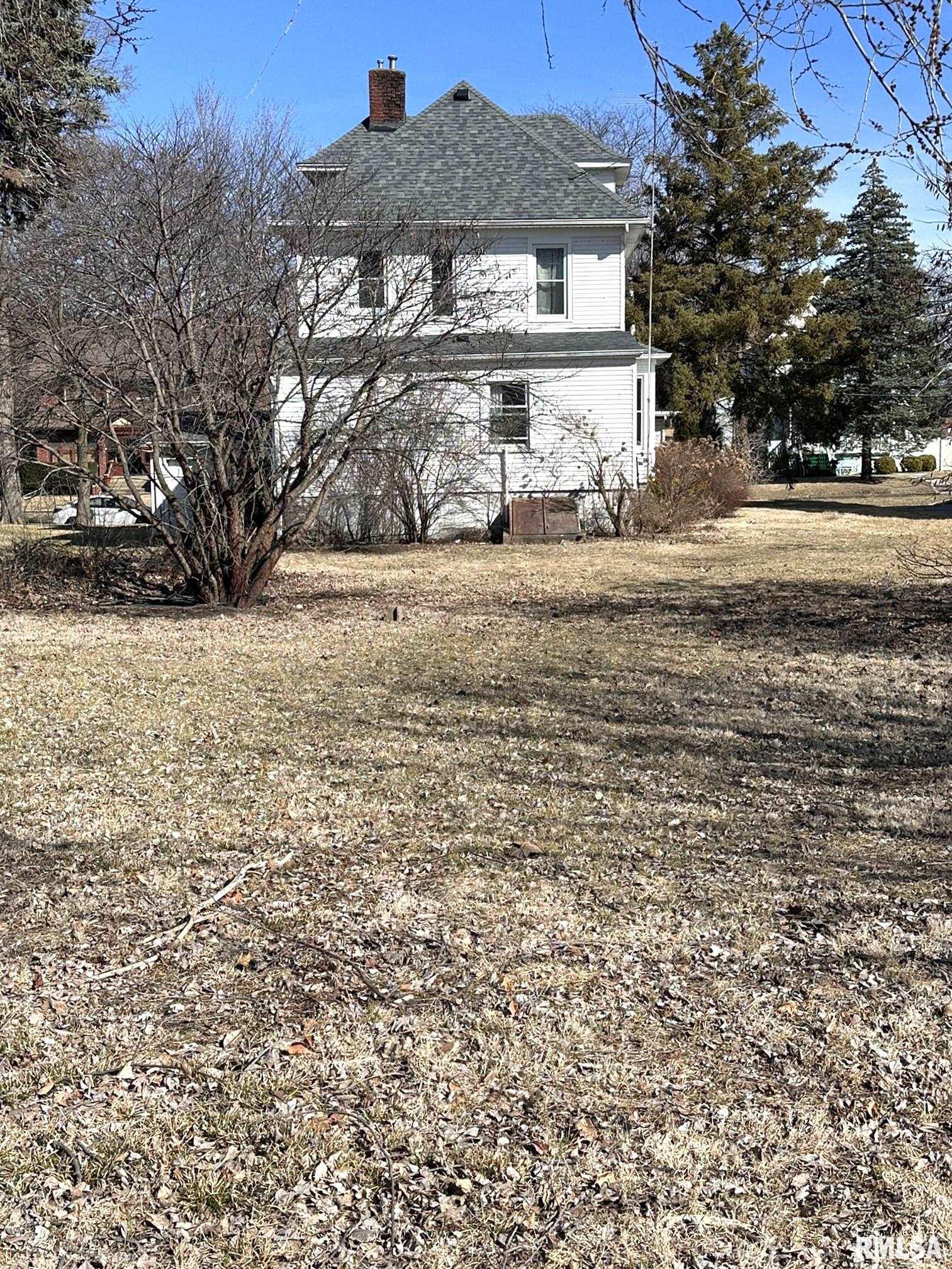 1232 N Cherry Street, Galesburg, Illinois image 6