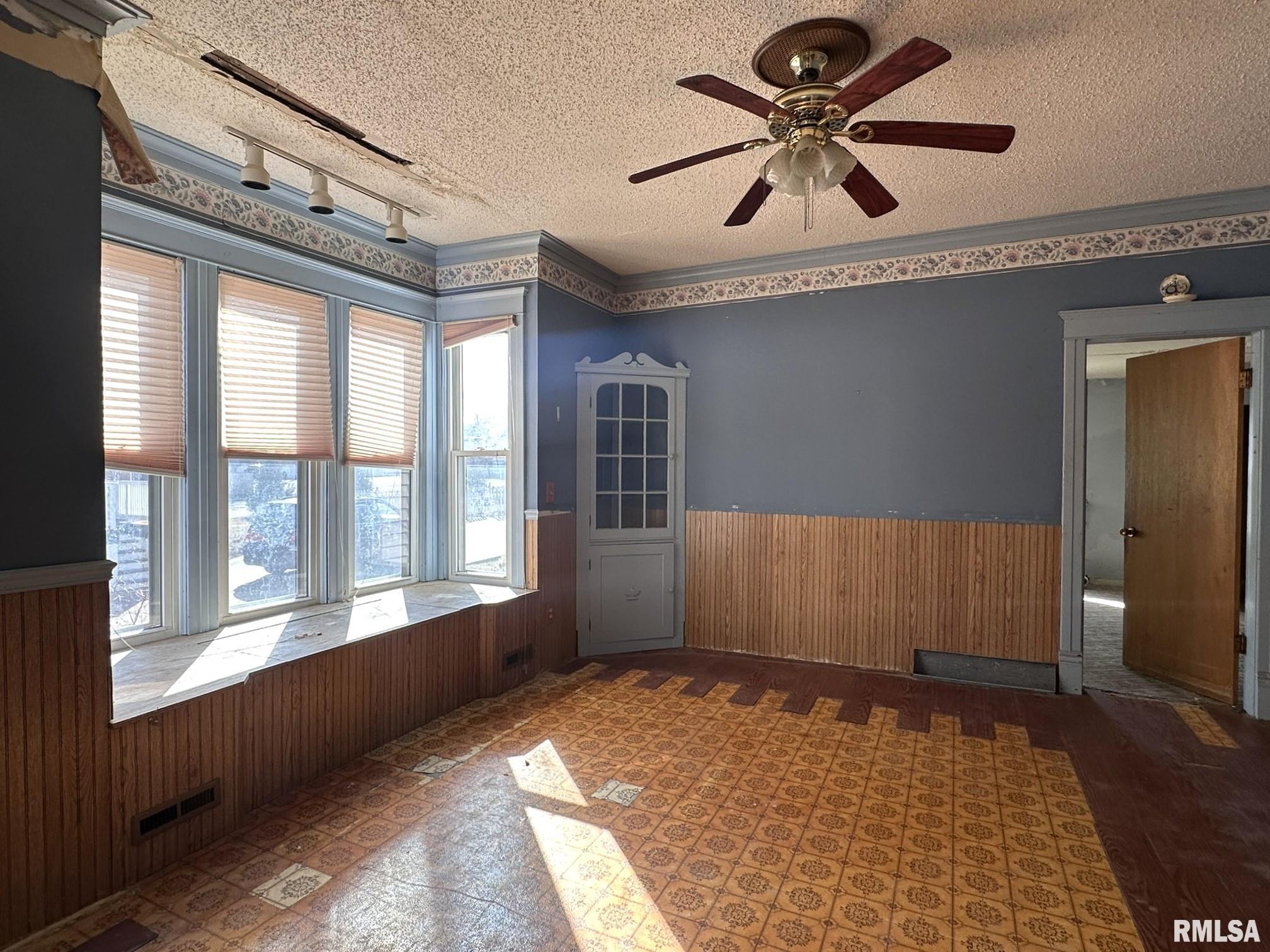 1232 N Cherry Street, Galesburg, Illinois image 11