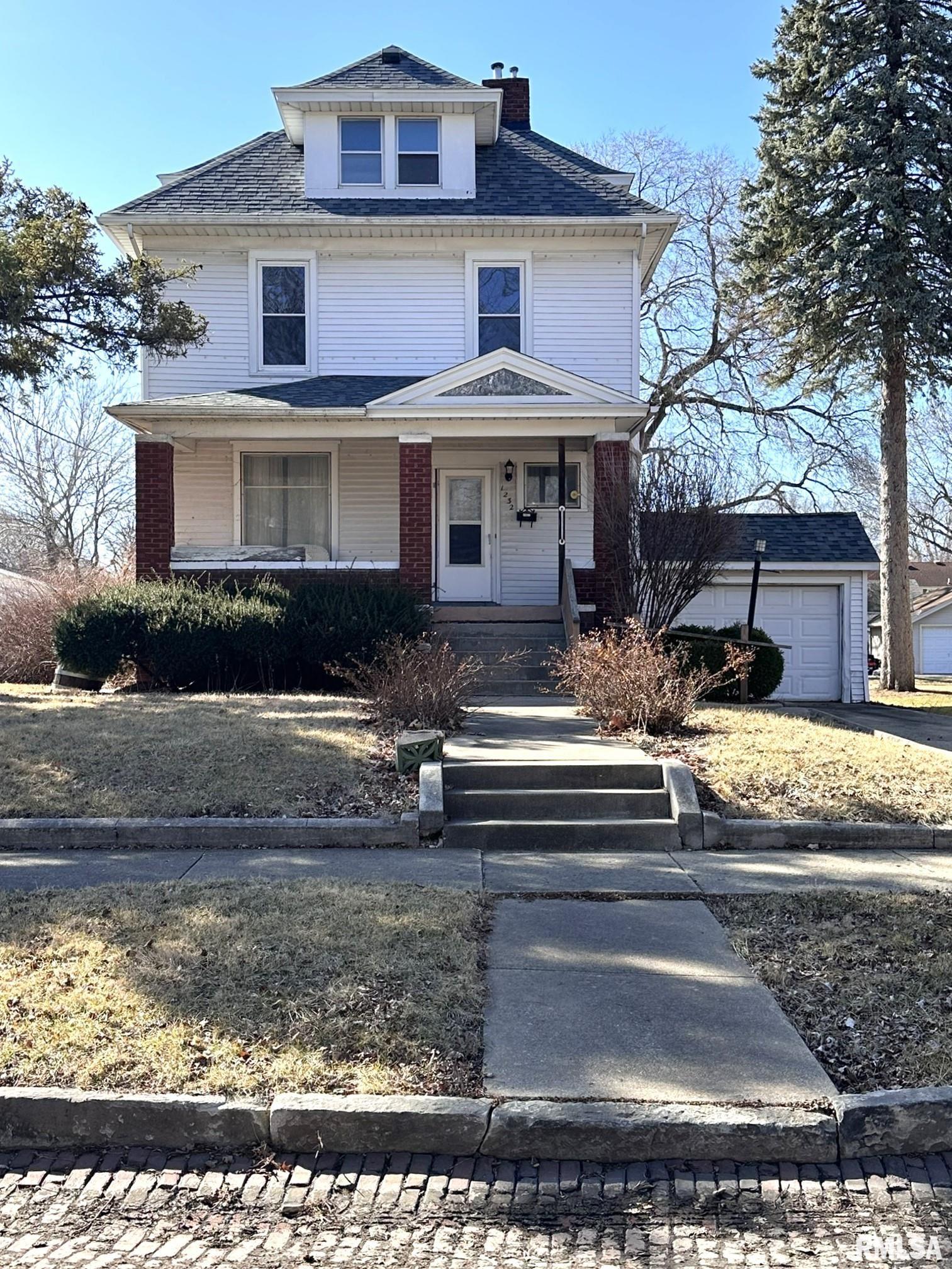 1232 N Cherry Street, Galesburg, Illinois image 1