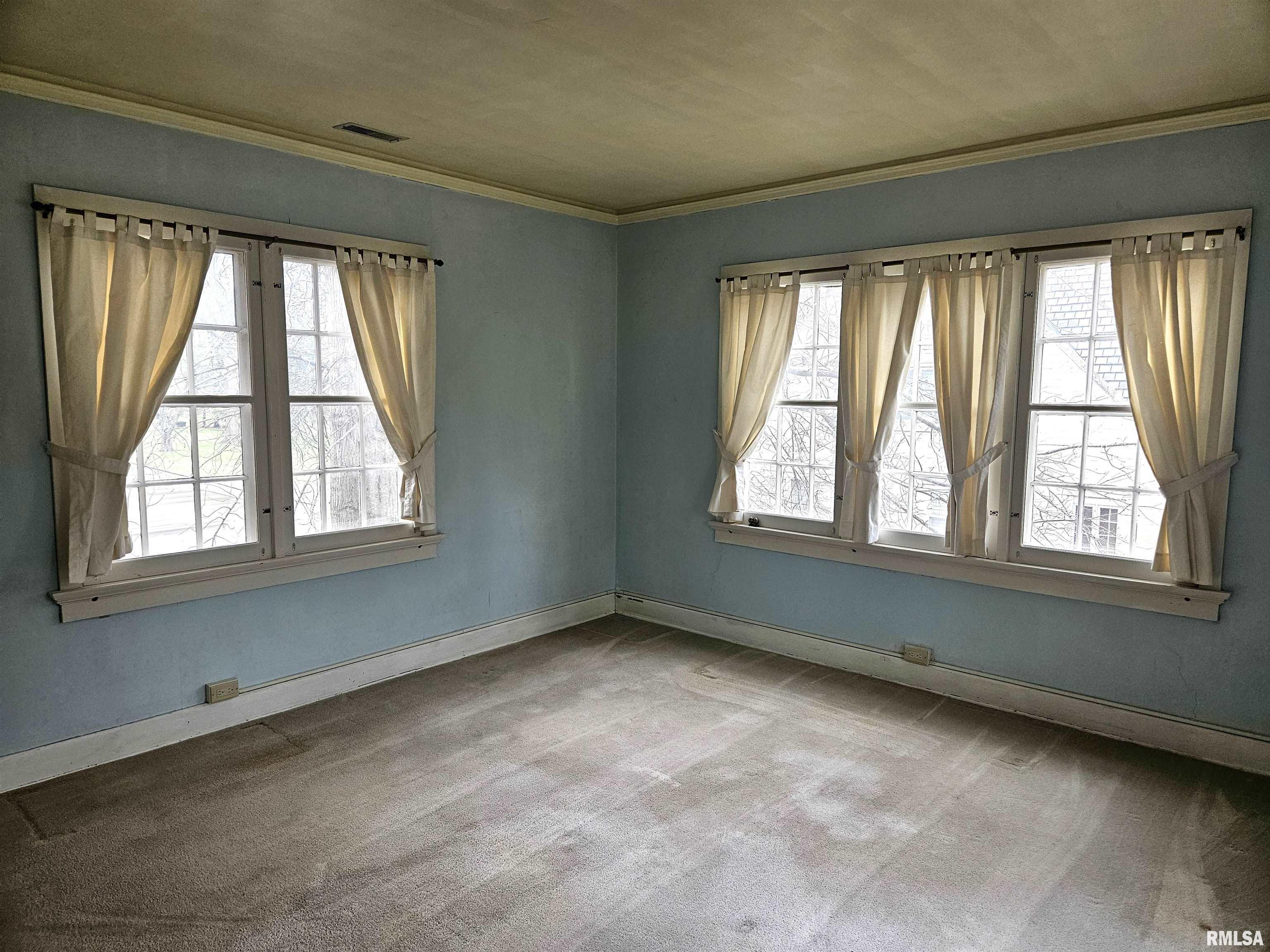 237 Park Lane Drive, Galesburg, Illinois image 47