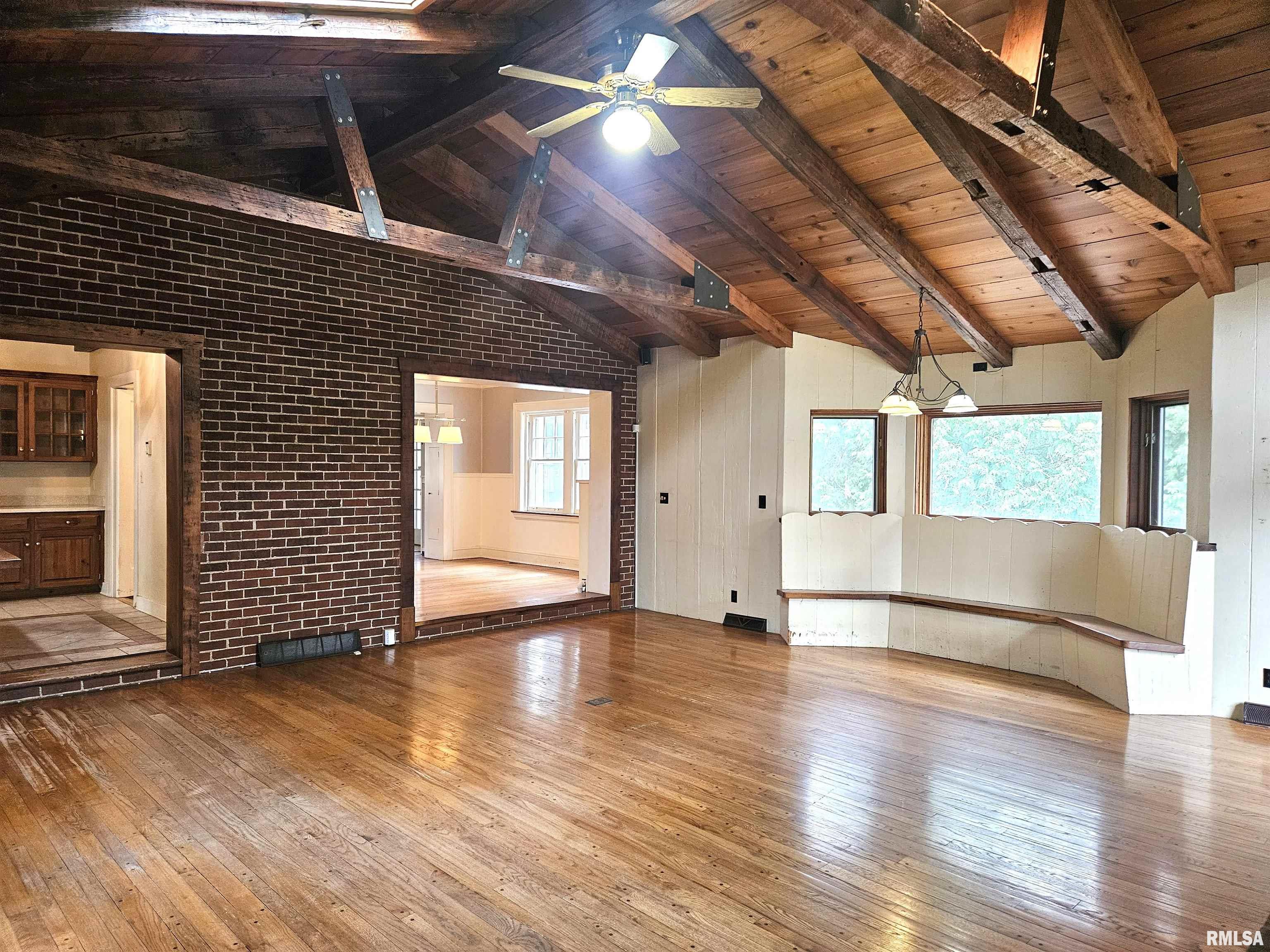 237 Park Lane Drive, Galesburg, Illinois image 25
