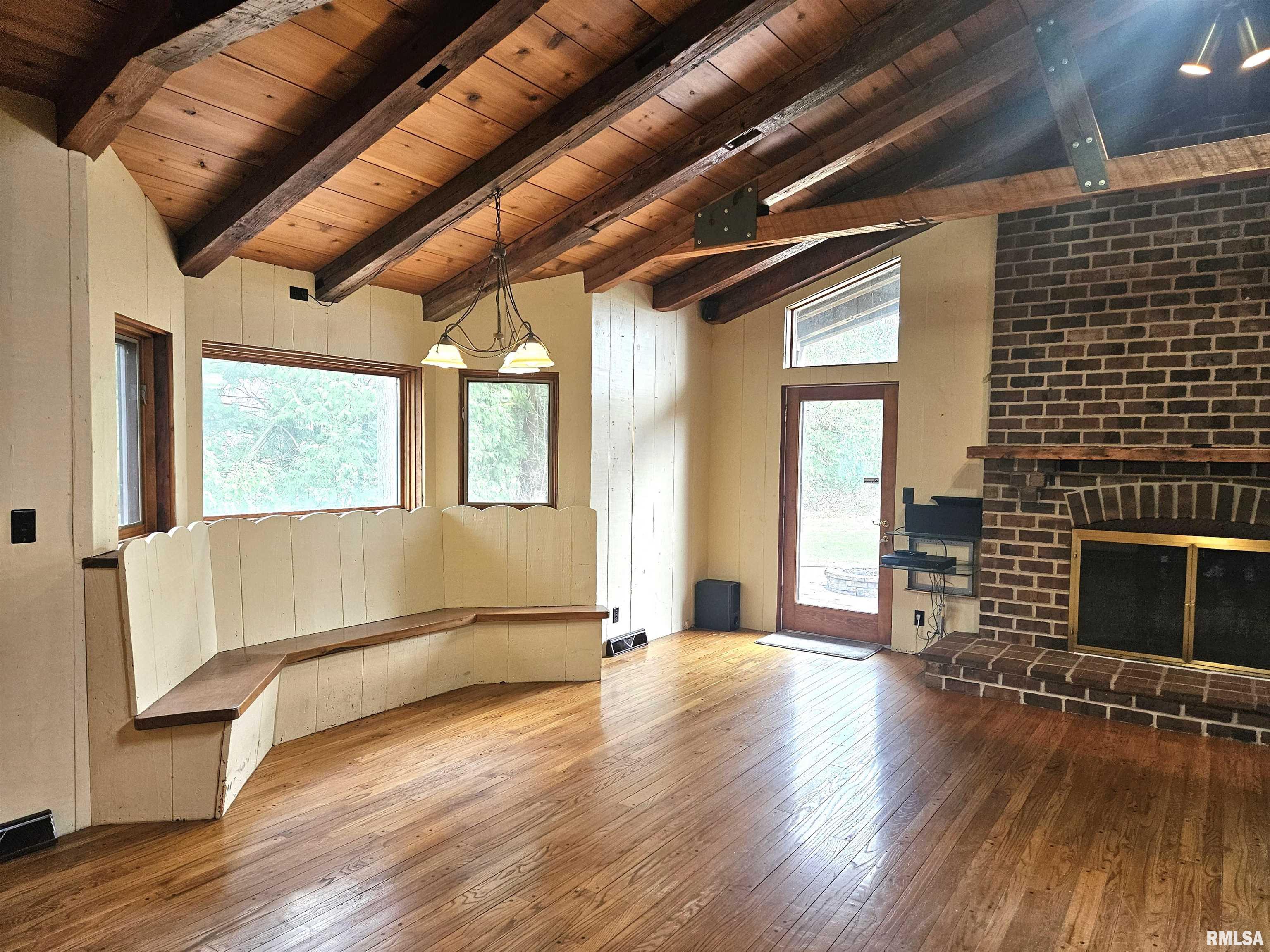 237 Park Lane Drive, Galesburg, Illinois image 23