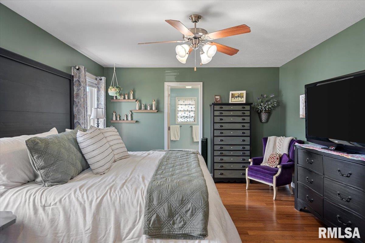 360 Turtle Dove Drive, Sherman, Illinois image 29