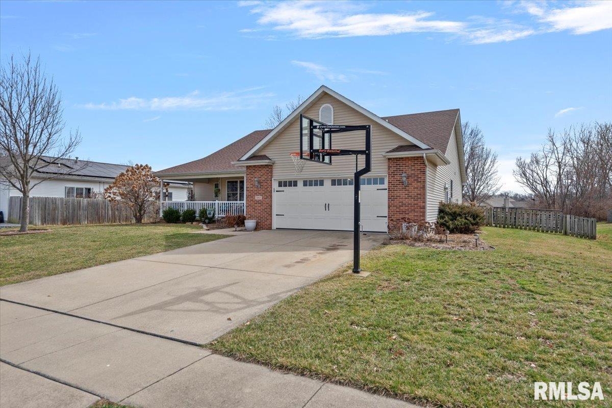 360 Turtle Dove Drive, Sherman, Illinois image 3