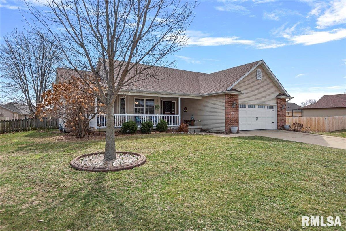 360 Turtle Dove Drive, Sherman, Illinois image 2