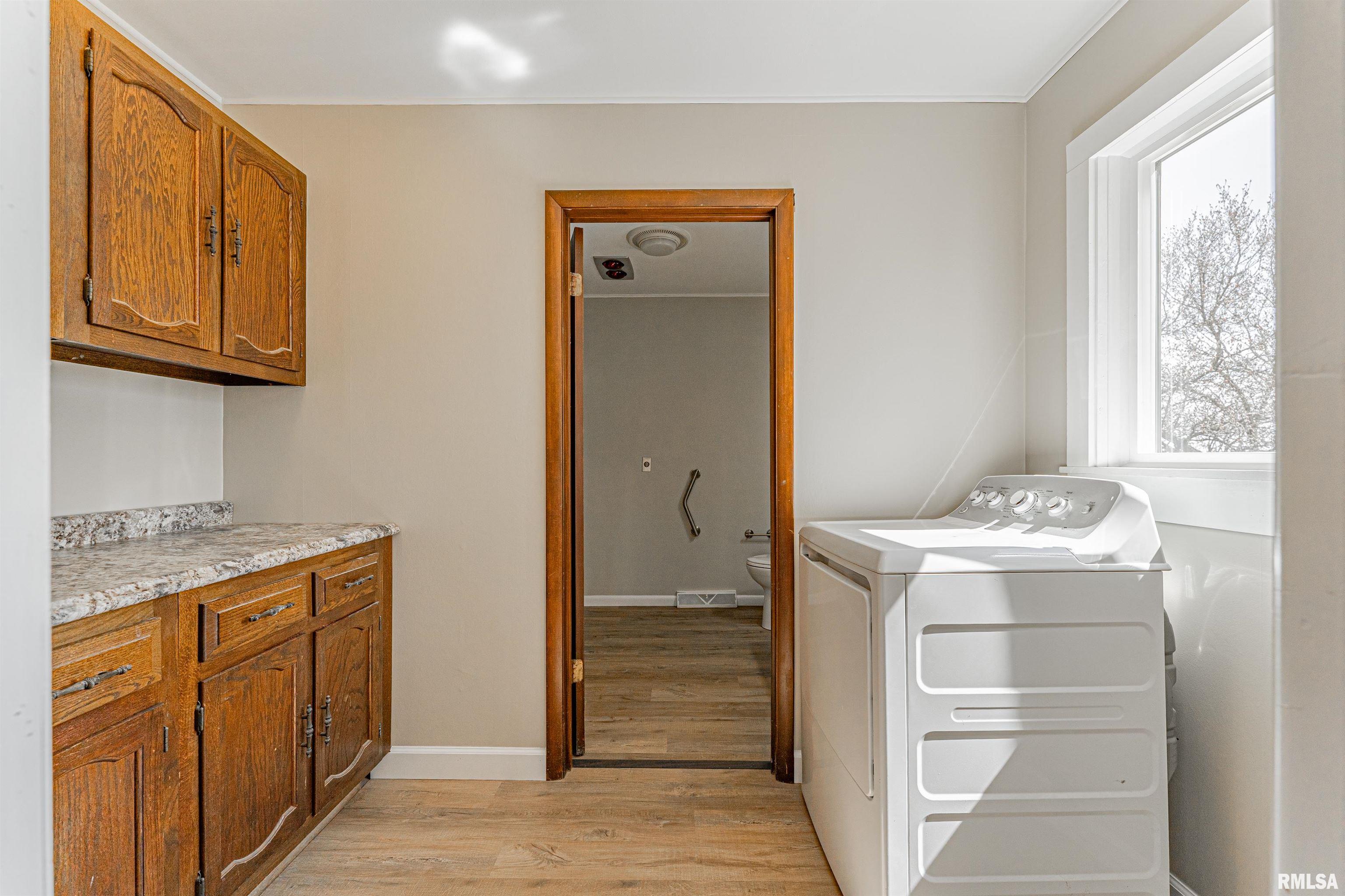 208 Olive Street, Emden, Illinois image 15