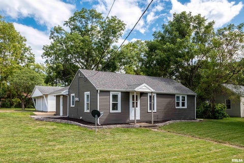 Homes For Sale - 301 Wagner Street<br/> Washington, IL 61571