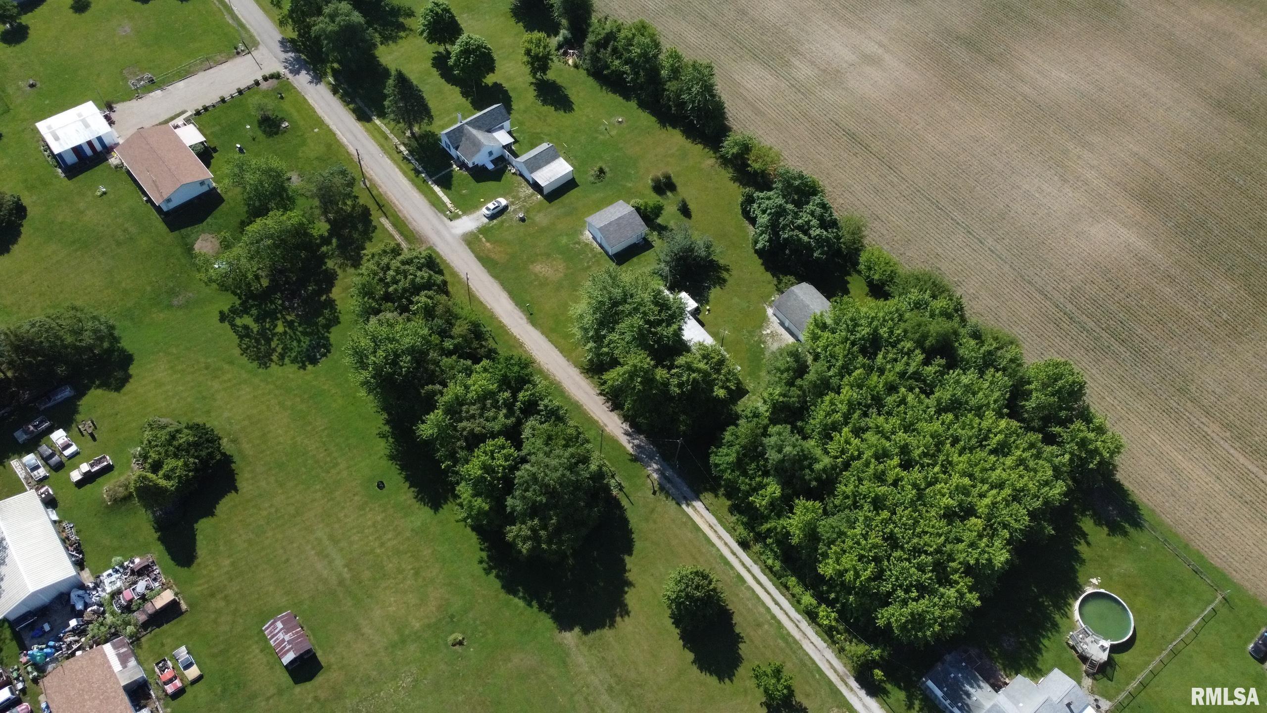 8739 E Turner Highway, Astoria, Illinois image 1