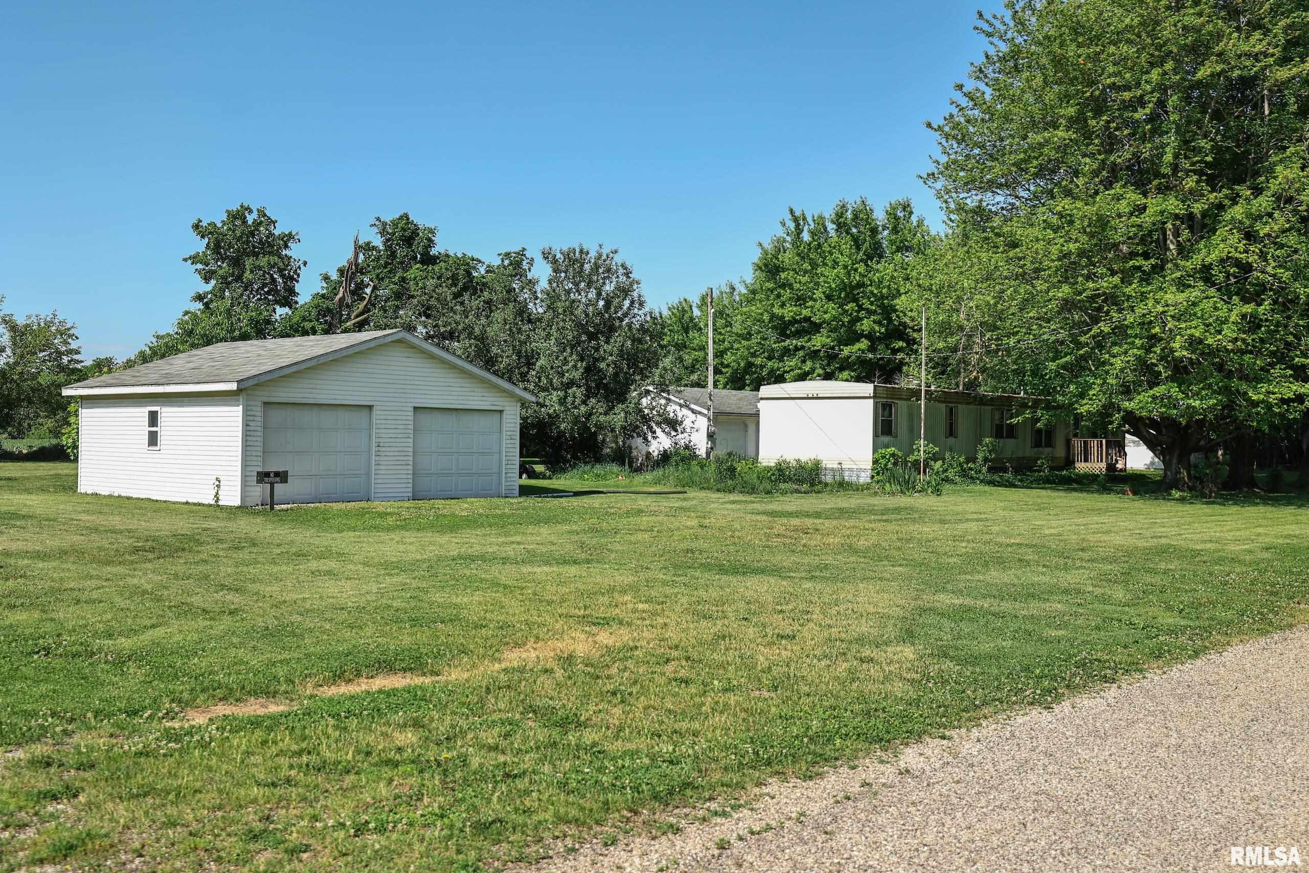 8739 E Turner Highway, Astoria, Illinois image 9