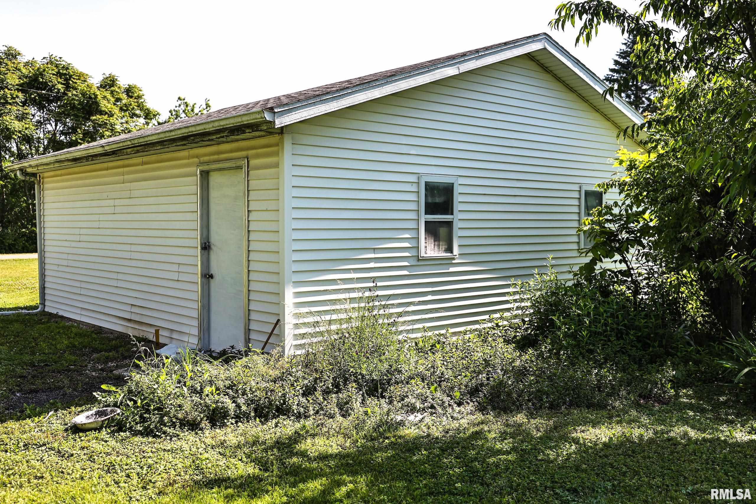 8739 E Turner Highway, Astoria, Illinois image 28