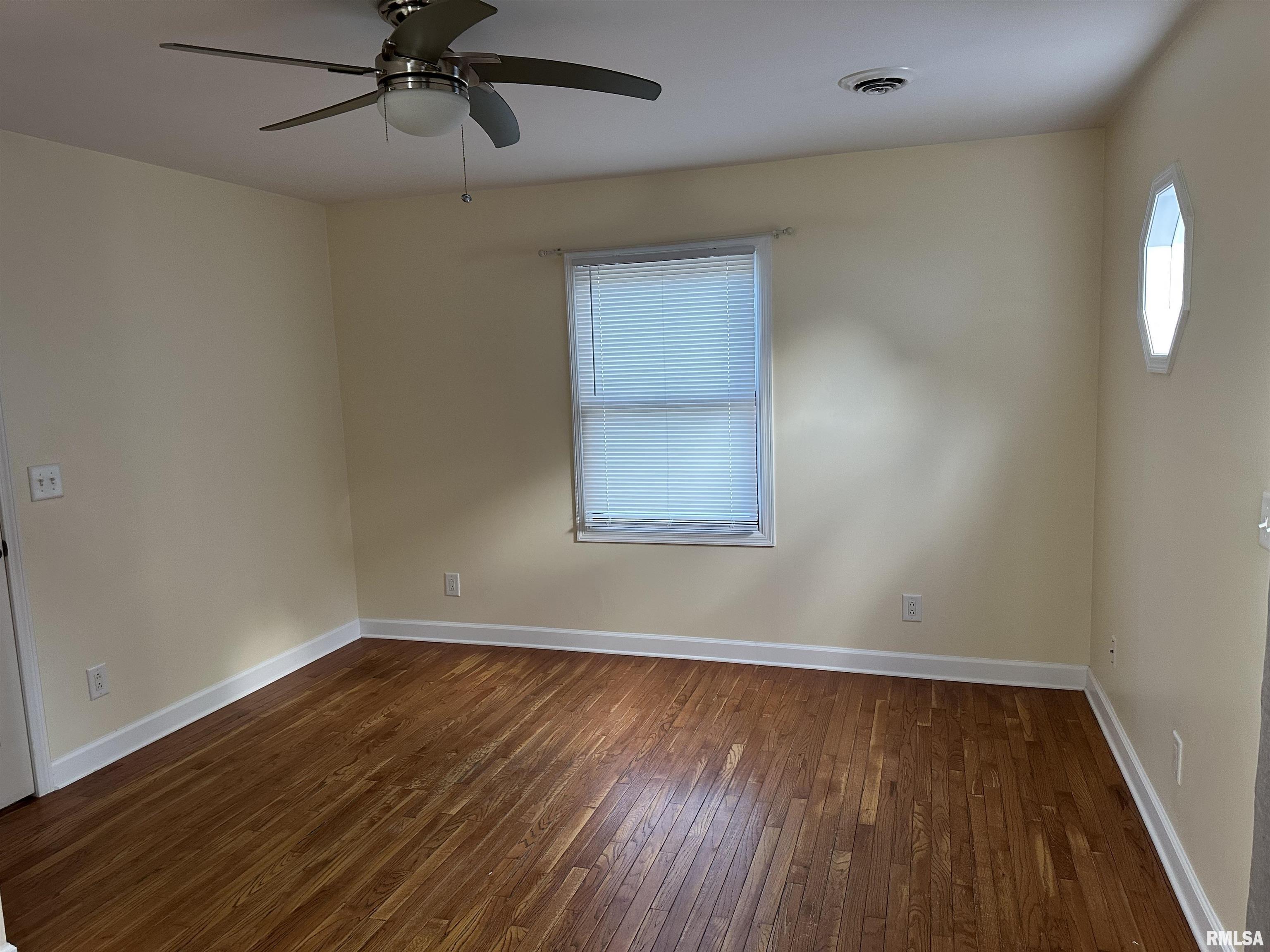 1713 N 20th Street, Springfield, Illinois image 9