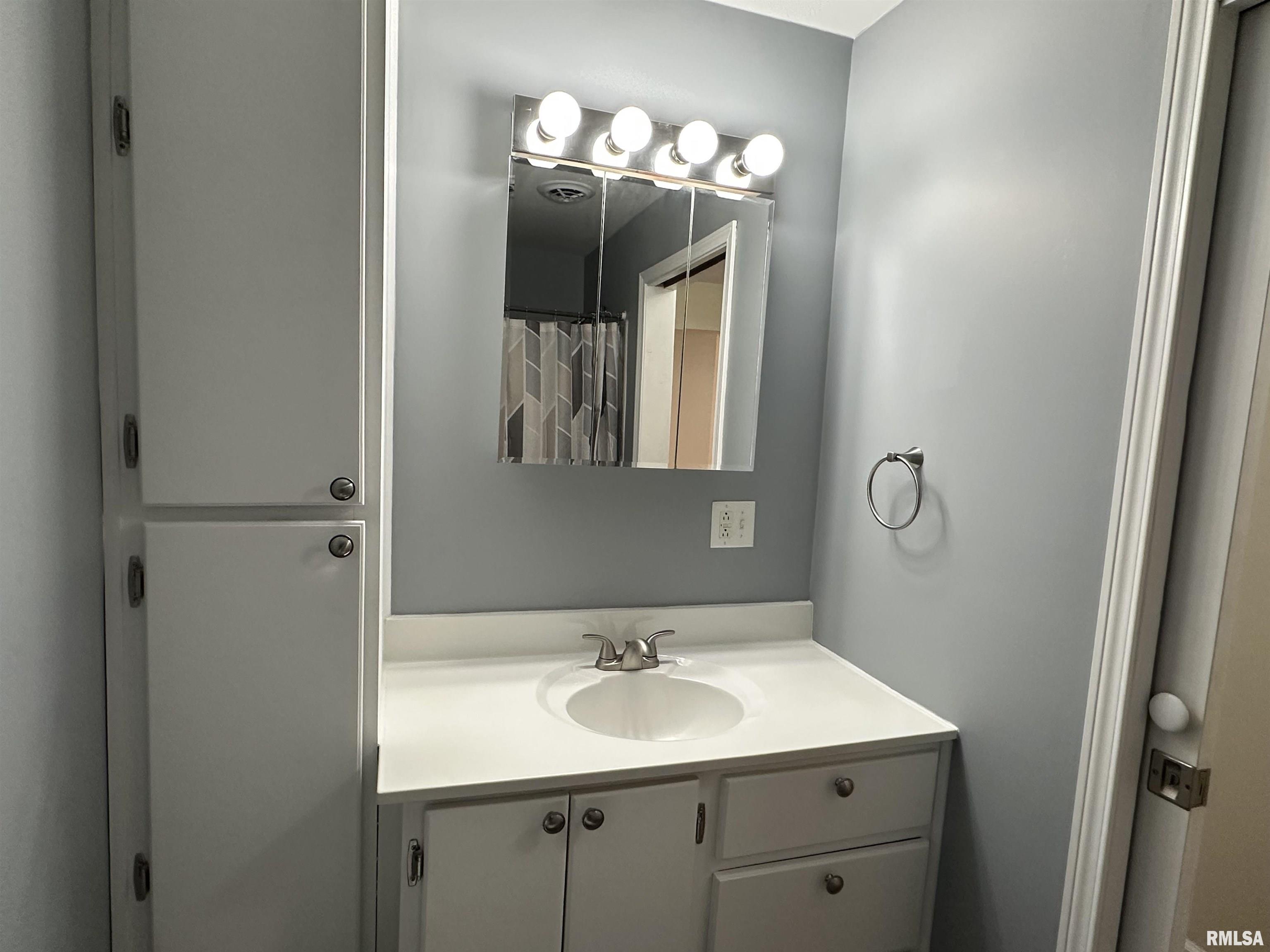 1713 N 20th Street, Springfield, Illinois image 16