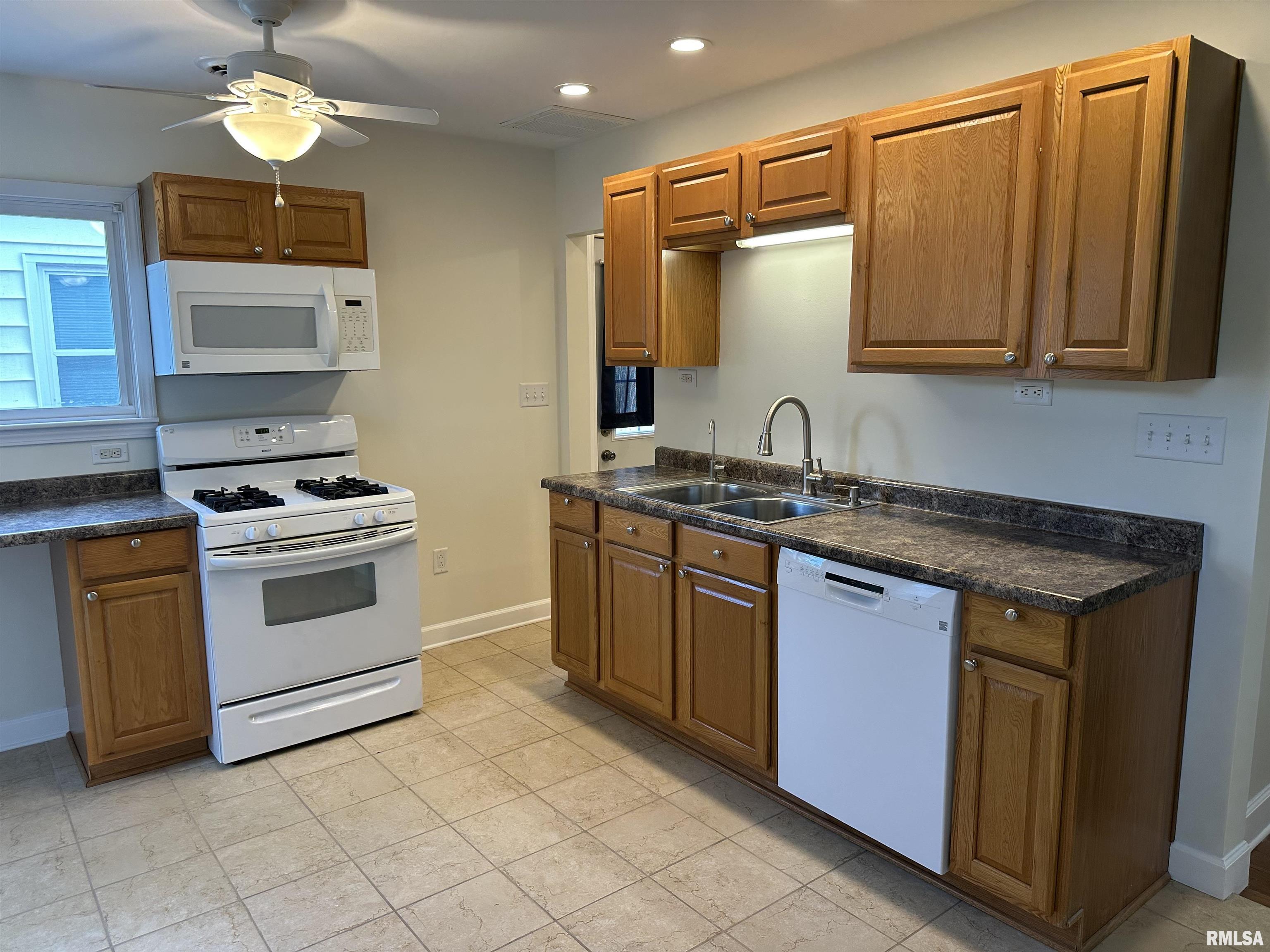 1713 N 20th Street, Springfield, Illinois image 5