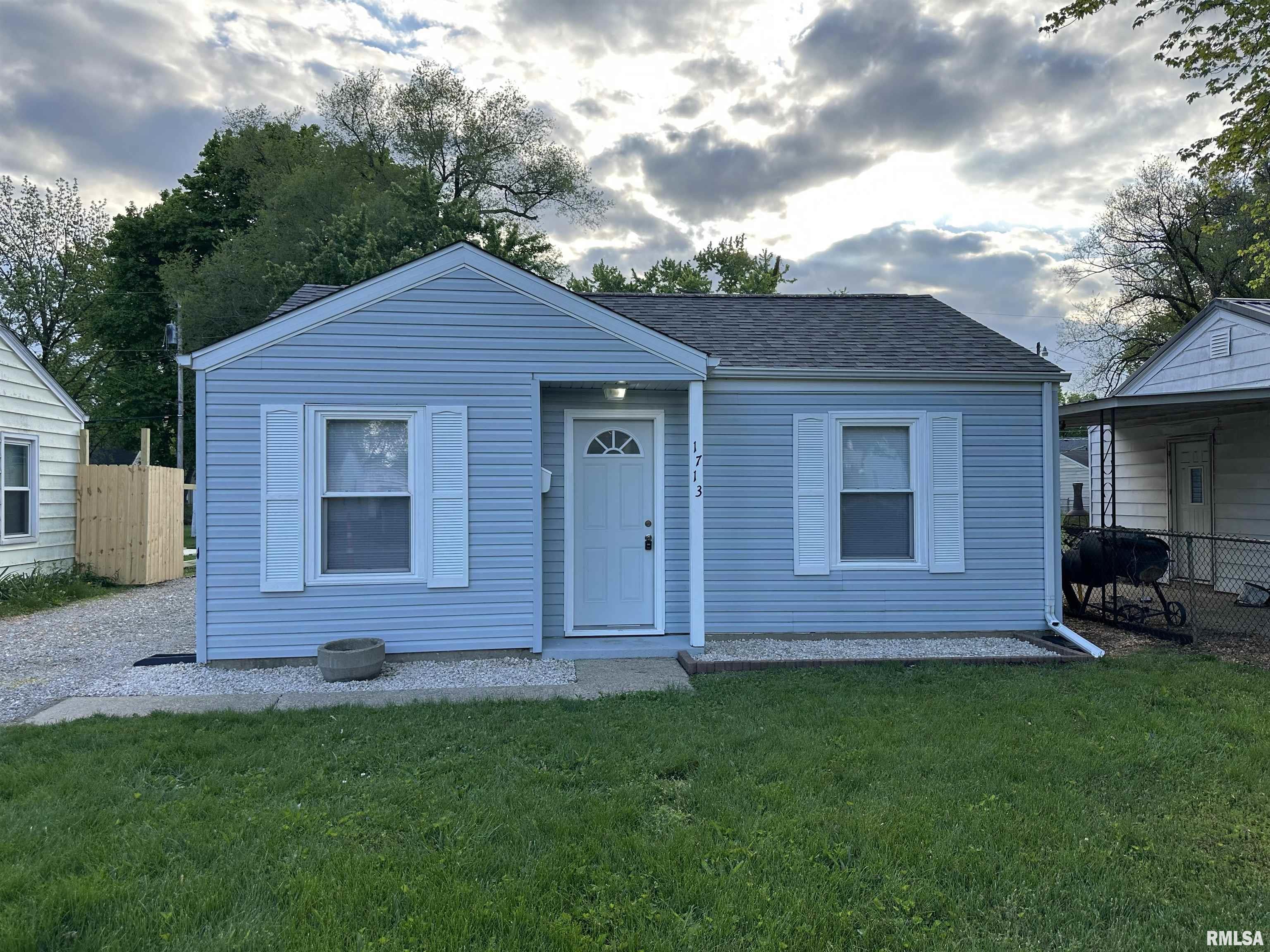 1713 N 20th Street, Springfield, Illinois image 1