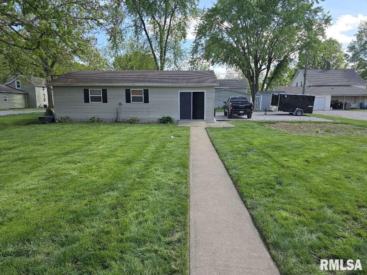 930 N 4th Street, Breese, Illinois image 7