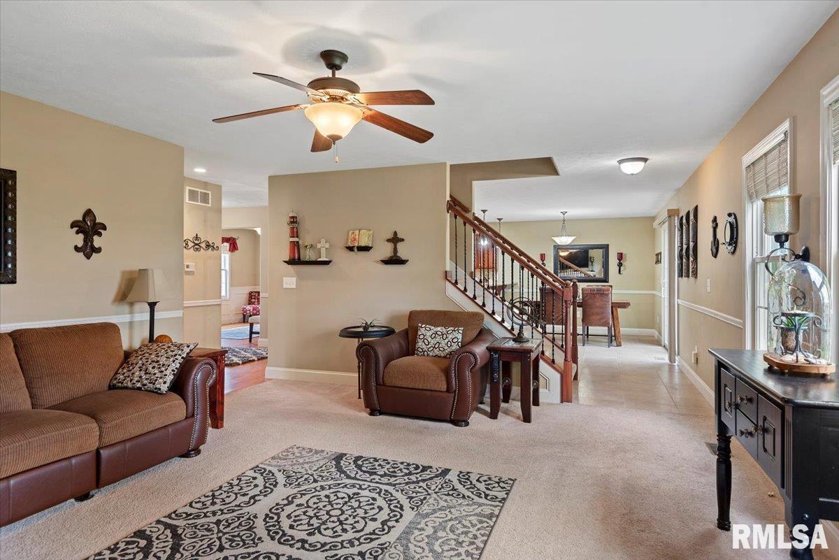 513 Northpoint Court, Chatham, Illinois image 5