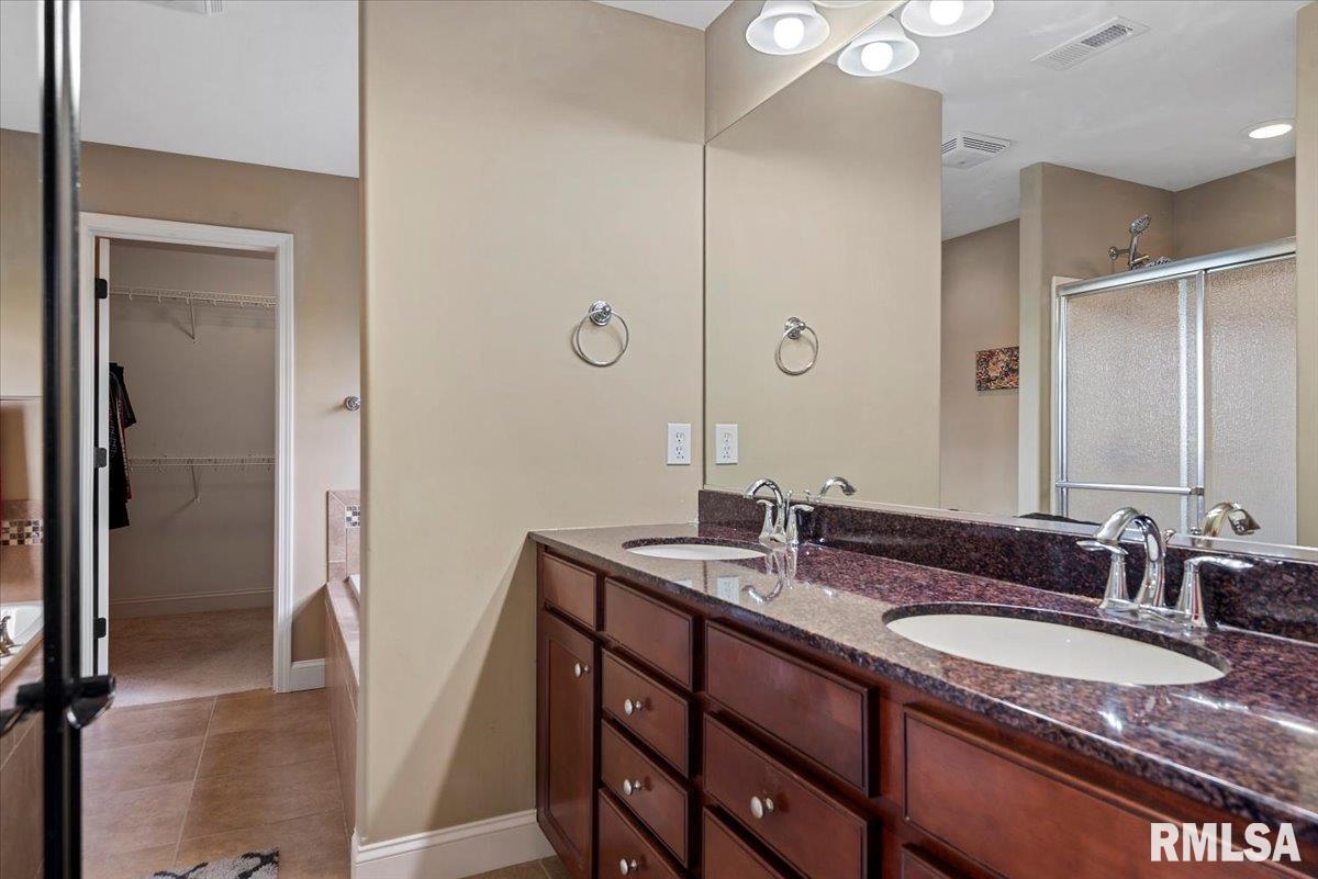 513 Northpoint Court, Chatham, Illinois image 22