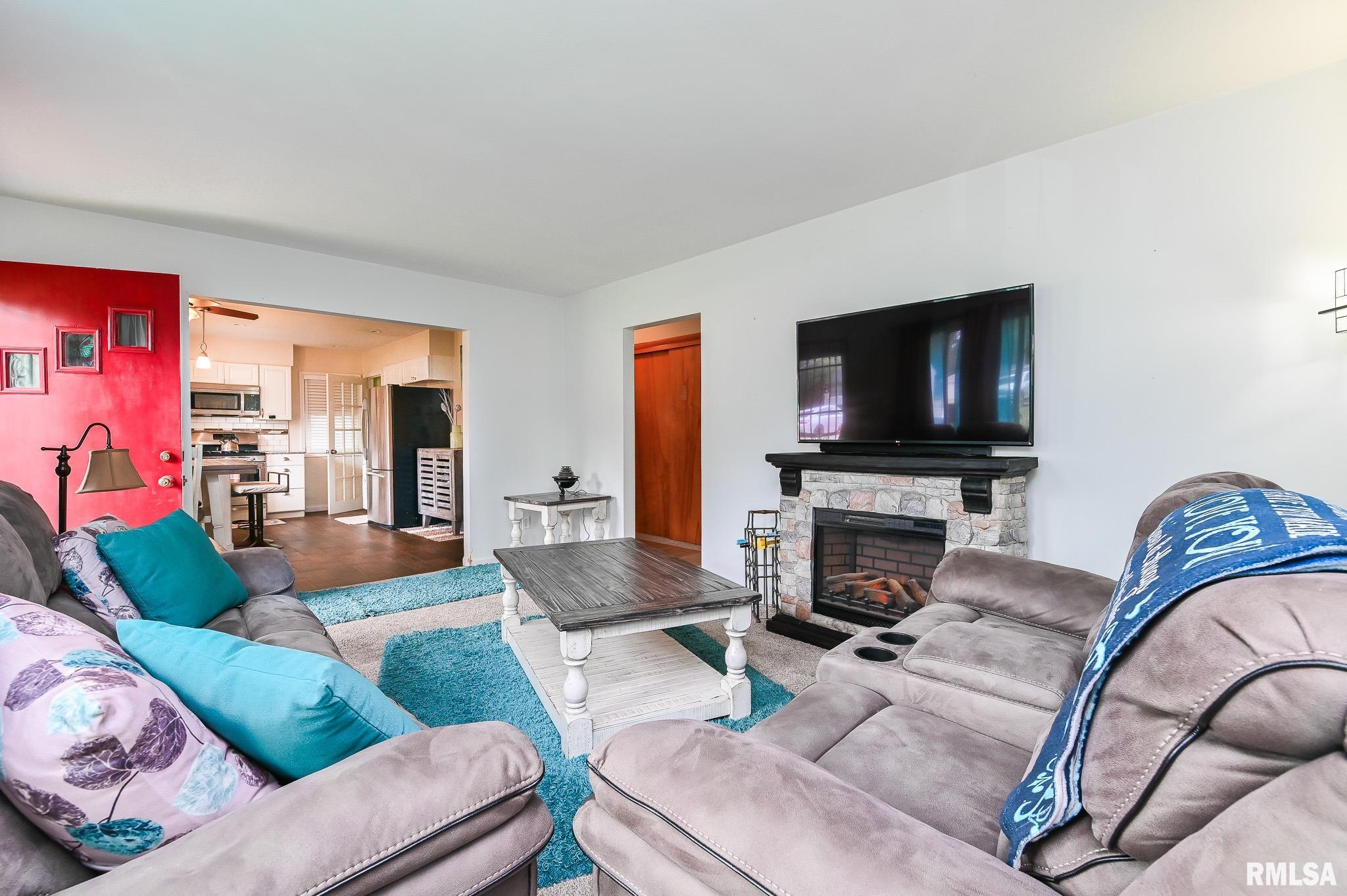 1202 W Purtscher Drive, Peoria, Illinois image 5
